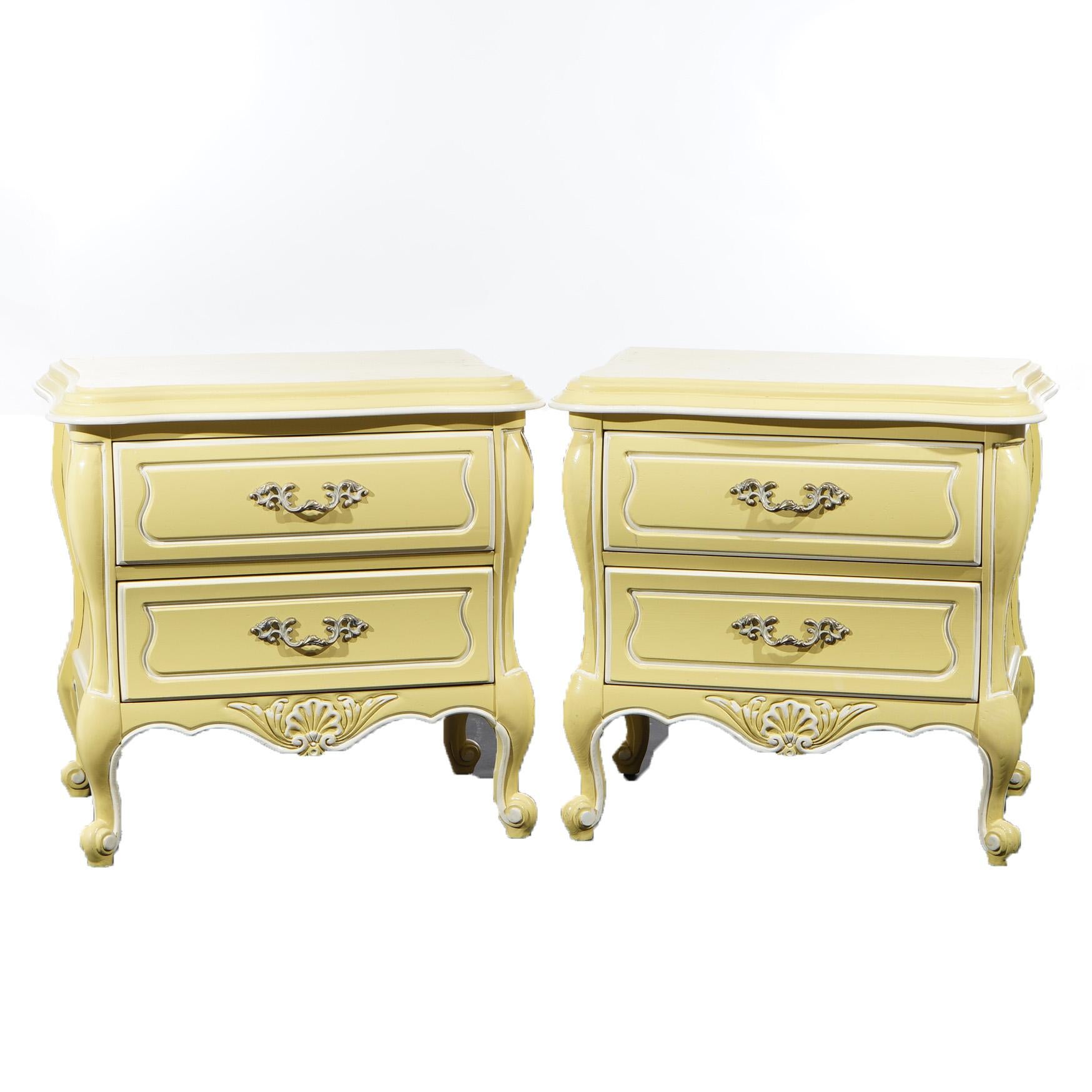 Paire de meubles d'appoint à deux tiroirs en hickory de style provincial français 20e siècle en vente 1