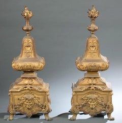 Paire de chenets de style Régence française Louis XIV/XV en bronze doré
