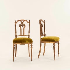 Paire de chaises à musique en velours chartreuse doré de style Régence français