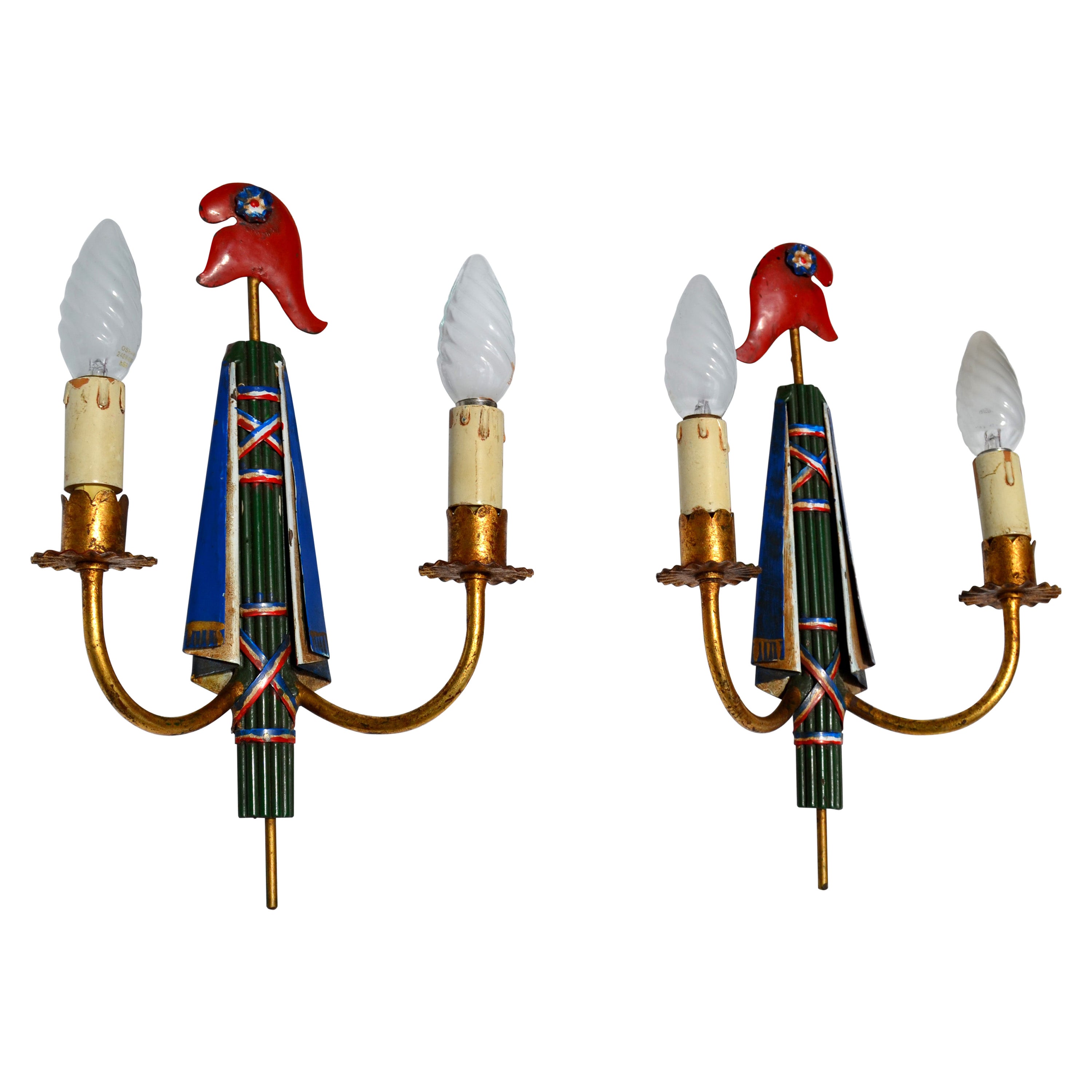 Coppia, Lampada da parete a 2 bracci con cappuccio frigio della Rivoluzione francese, metallo dorato e tricolore in vendita