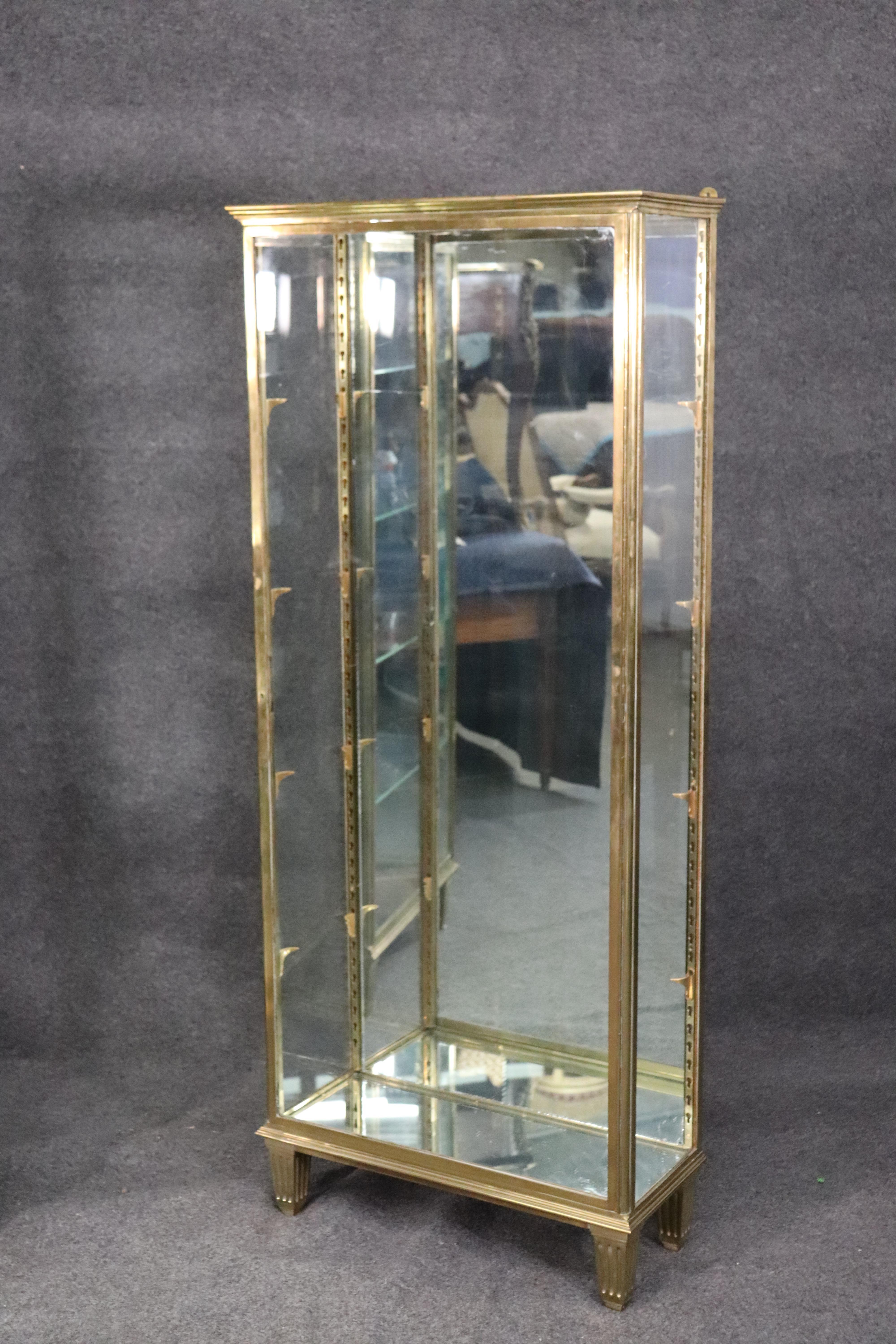 Mid-20th Century Pair of Solid Brass Directoire Style Vitrines China Display Cabinets circa 1940s