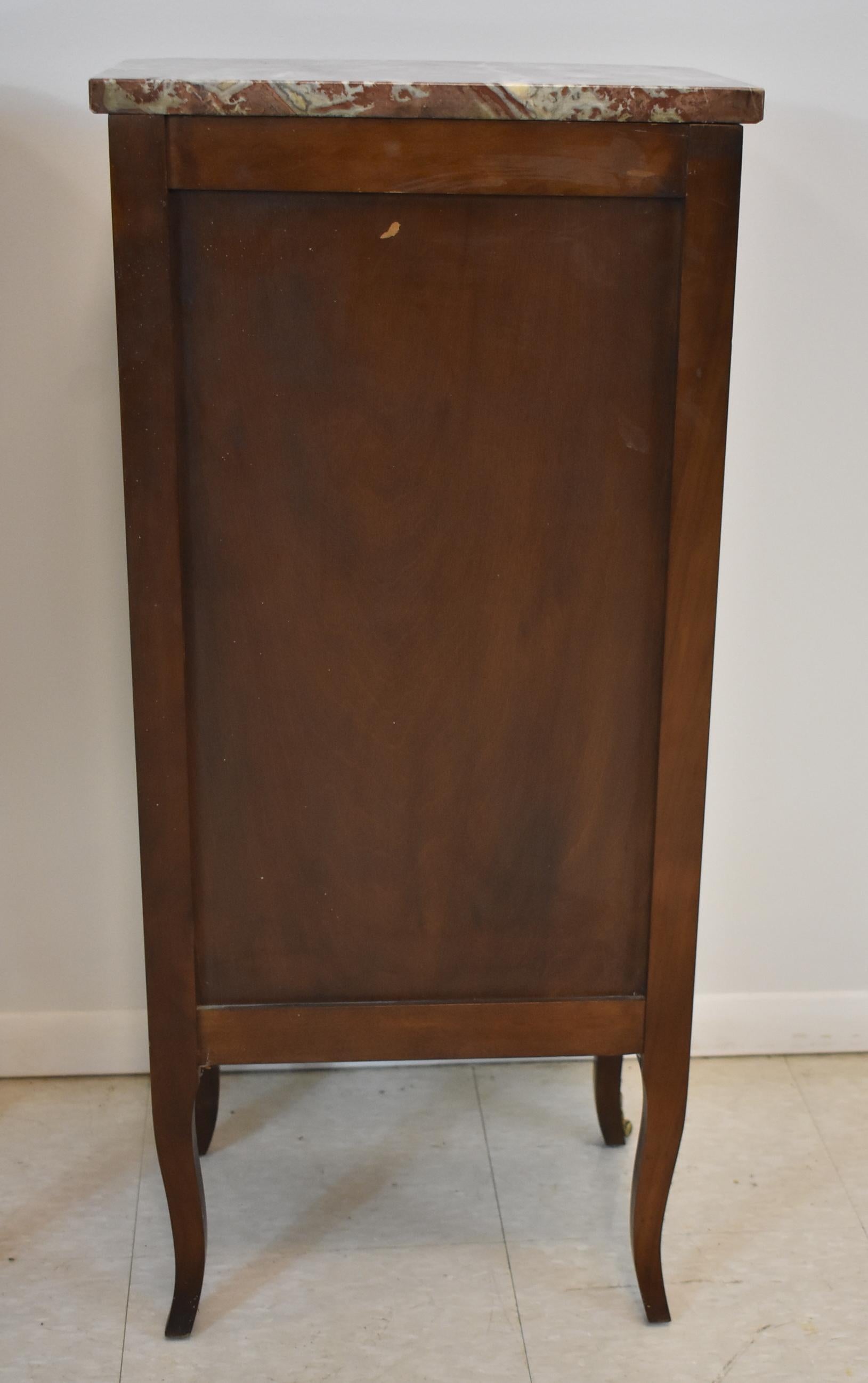 Mid-20th Century Pair of French Style Lingerie Five-Drawer Walnut Chests with Marble Tops