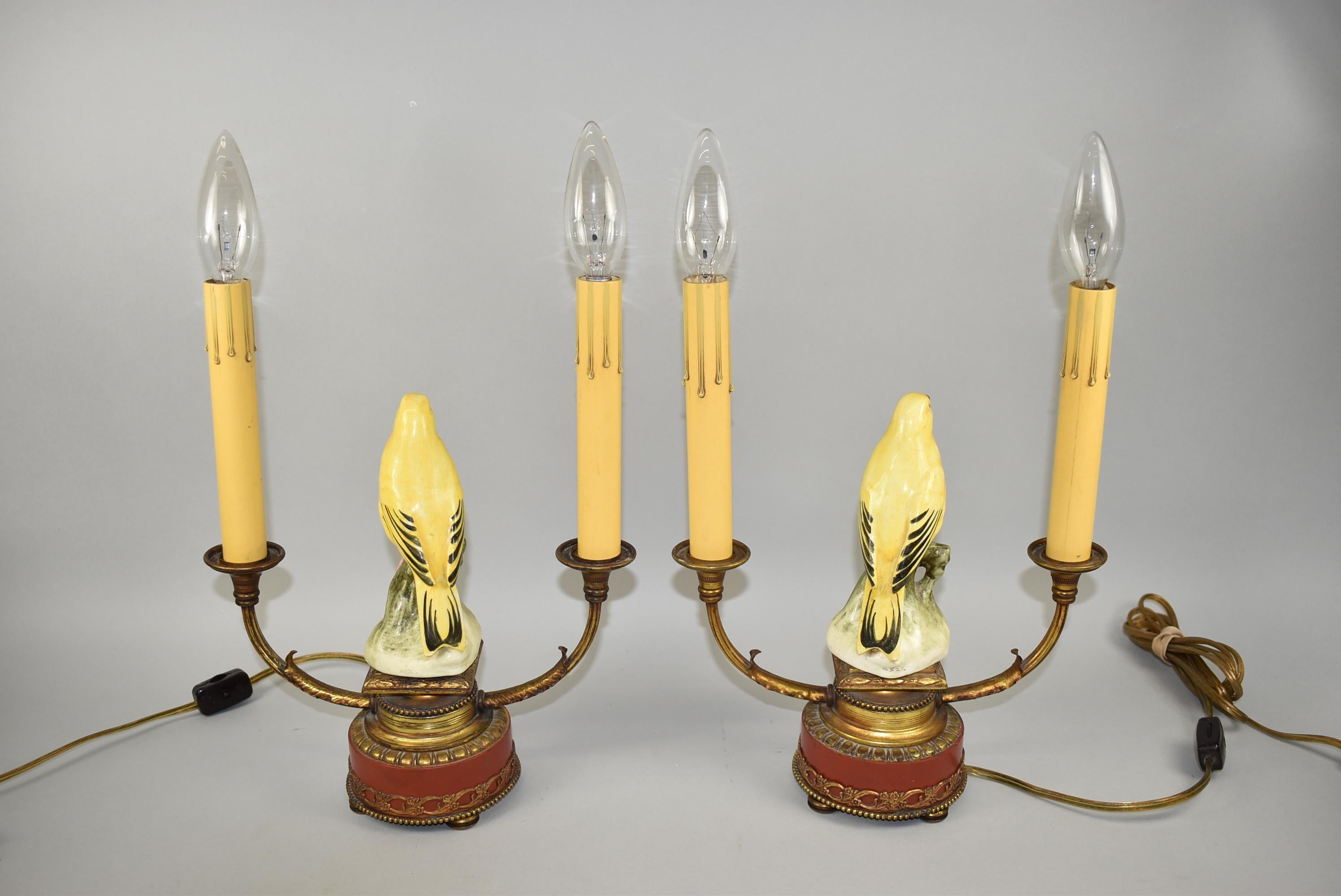 Pair of French Style Porcelain Gold Finch Bird Mantel Lamps In Good Condition In Toledo, OH