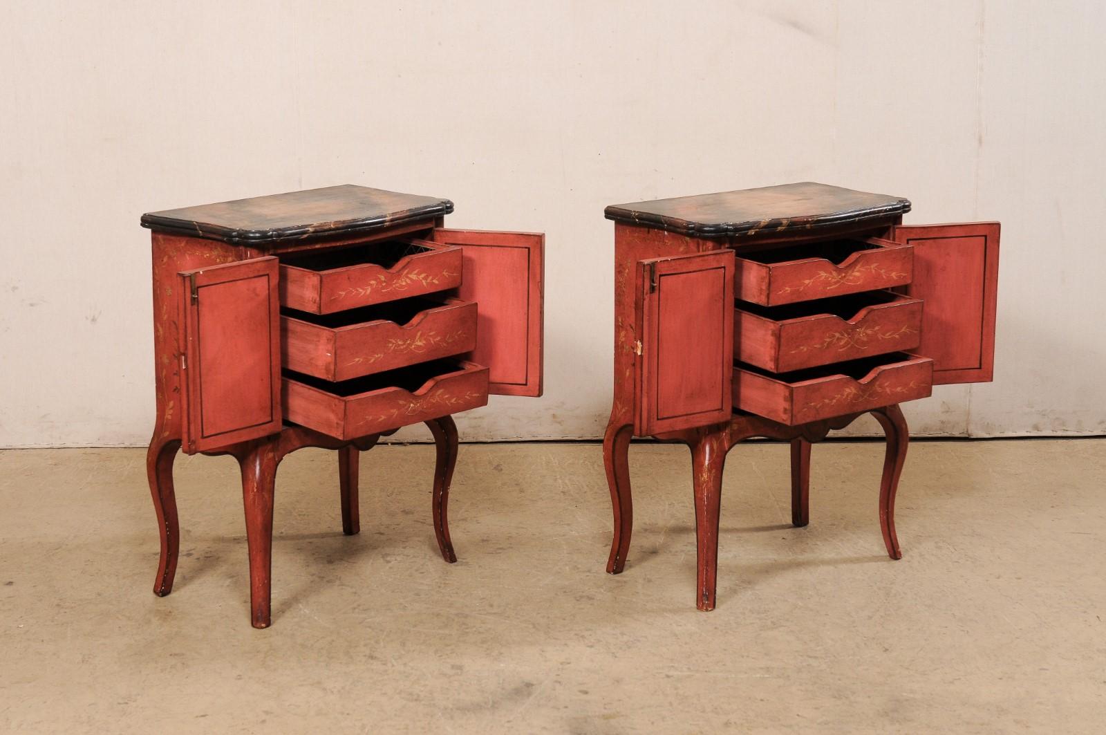 Pair French-Style Shapely Side Chests with a Hand Painted Urn & Wreath Motif In Good Condition For Sale In Atlanta, GA