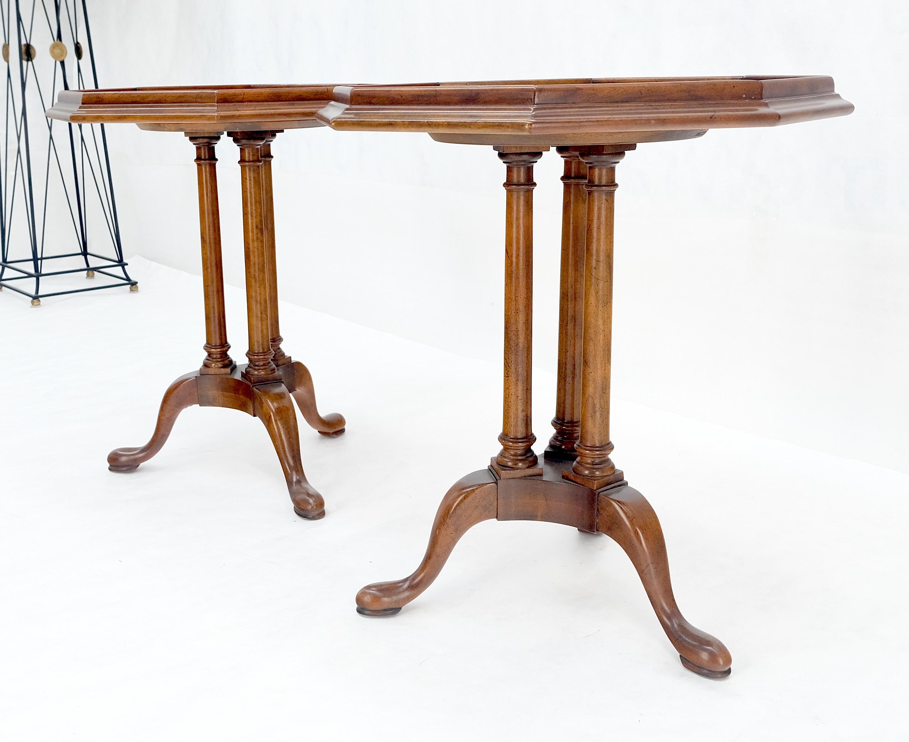 Paire de tables d'appoint à trépieds en bois de ronce Gallery Side-Gallery Tables d'appoint en vente 3