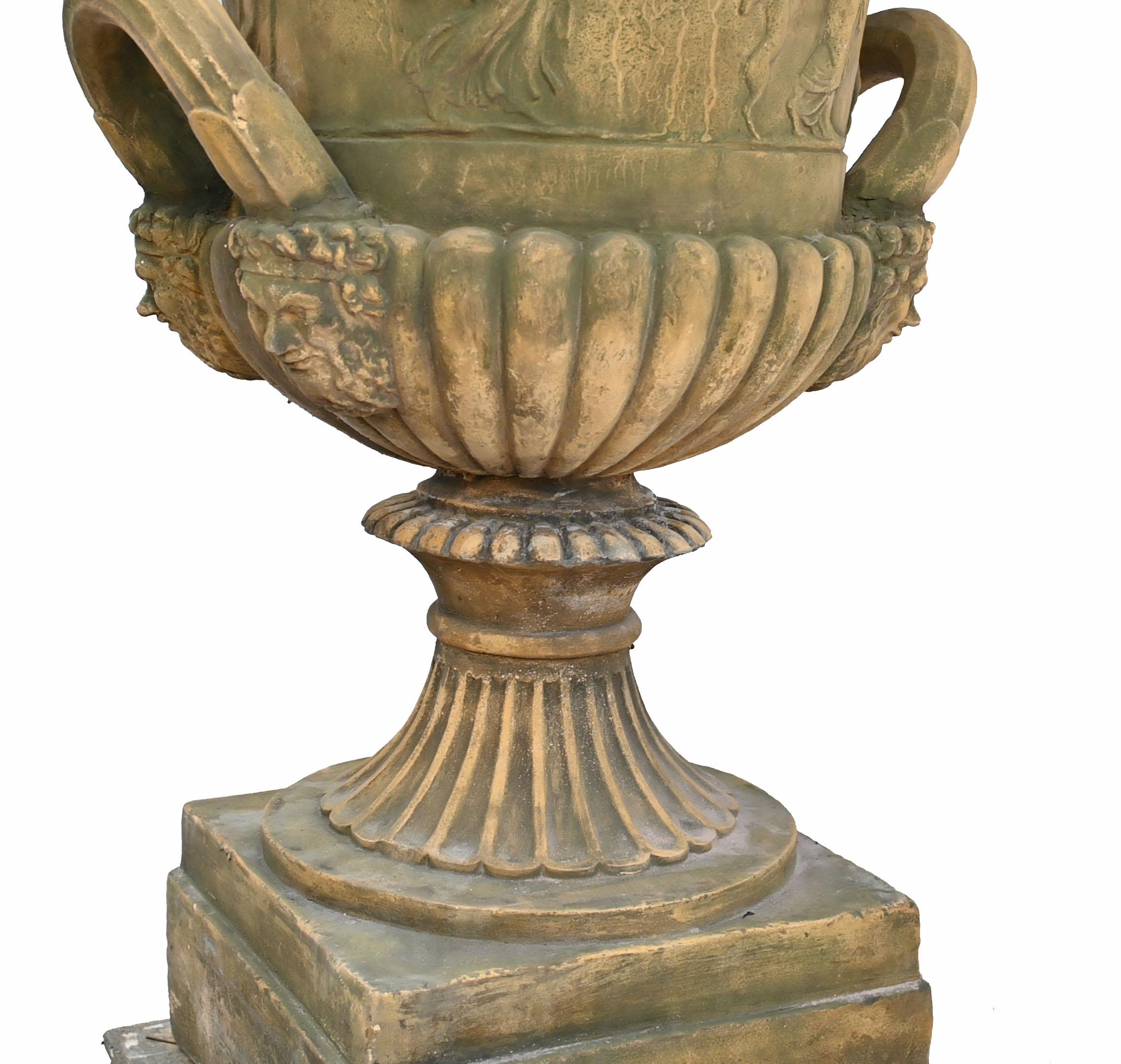 Pareja de Urnas de Jardín Campana Base Pedestal Clásica Thomas Hope Terracota en venta 1