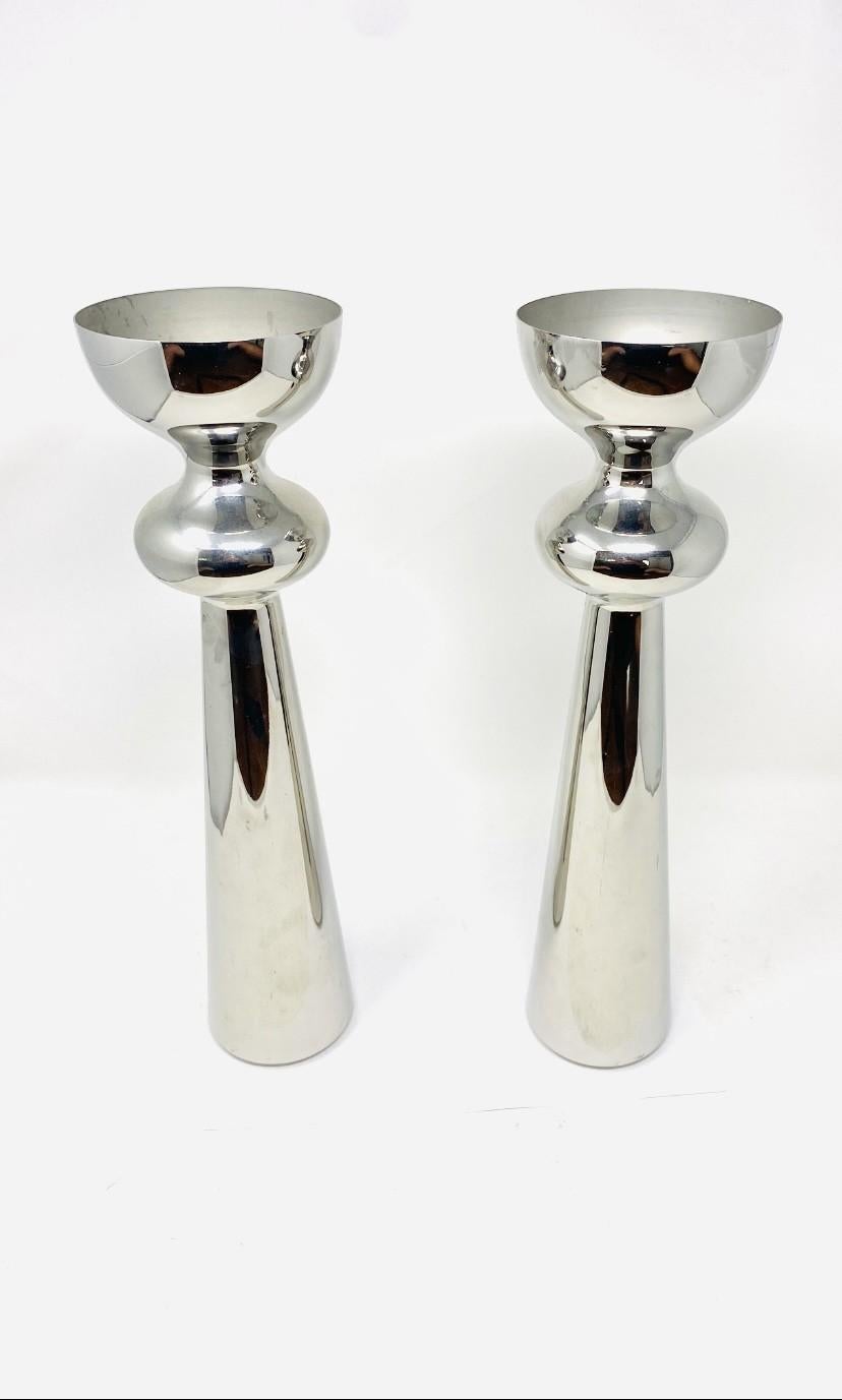 Danese Coppia di vasi Georg Jensen Alfredo realizzati in Danimarca in vendita