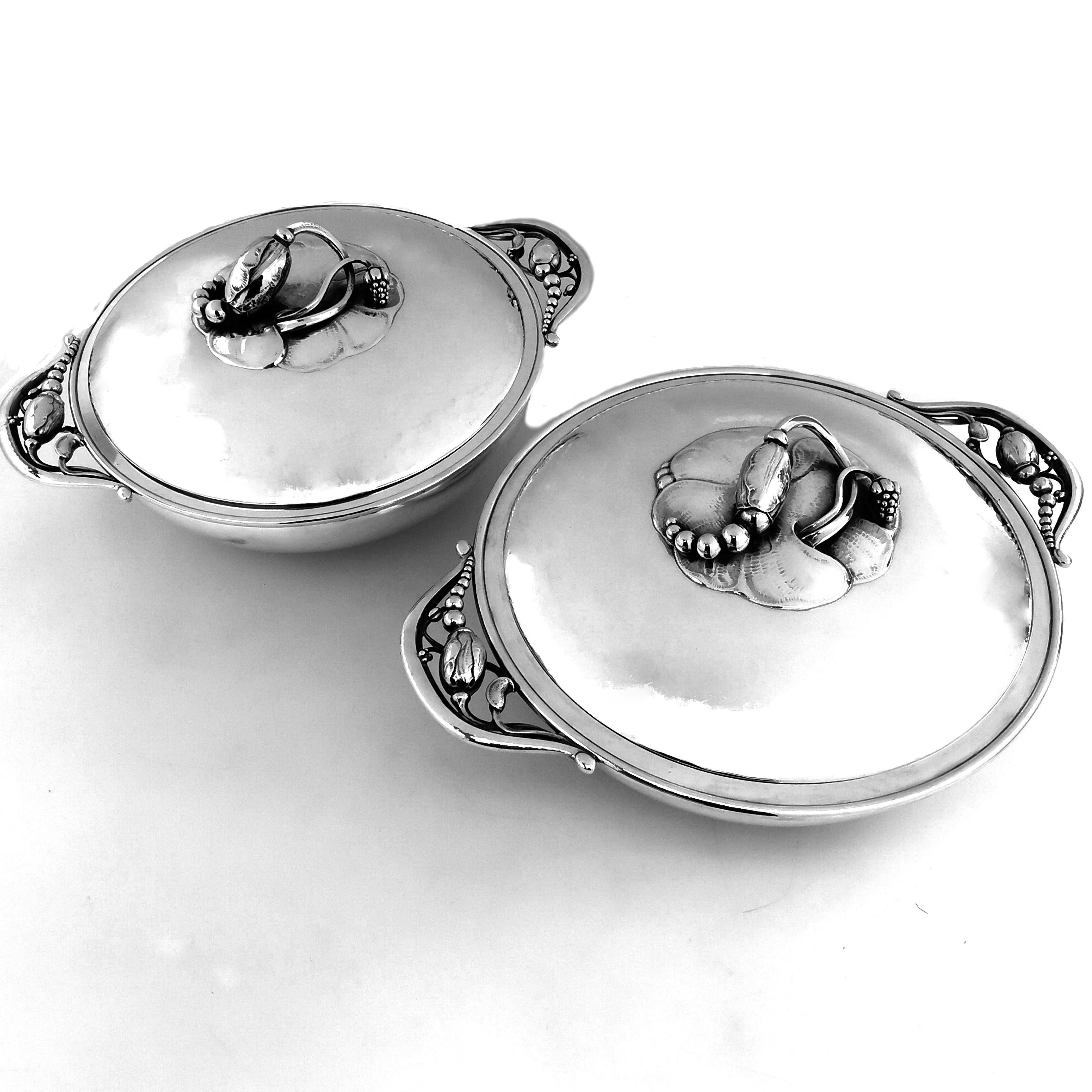 Arts and Crafts Pair of Georg Jensen Silver Blossom Vegetable Entree Dishes Tureens 2A c. 1905