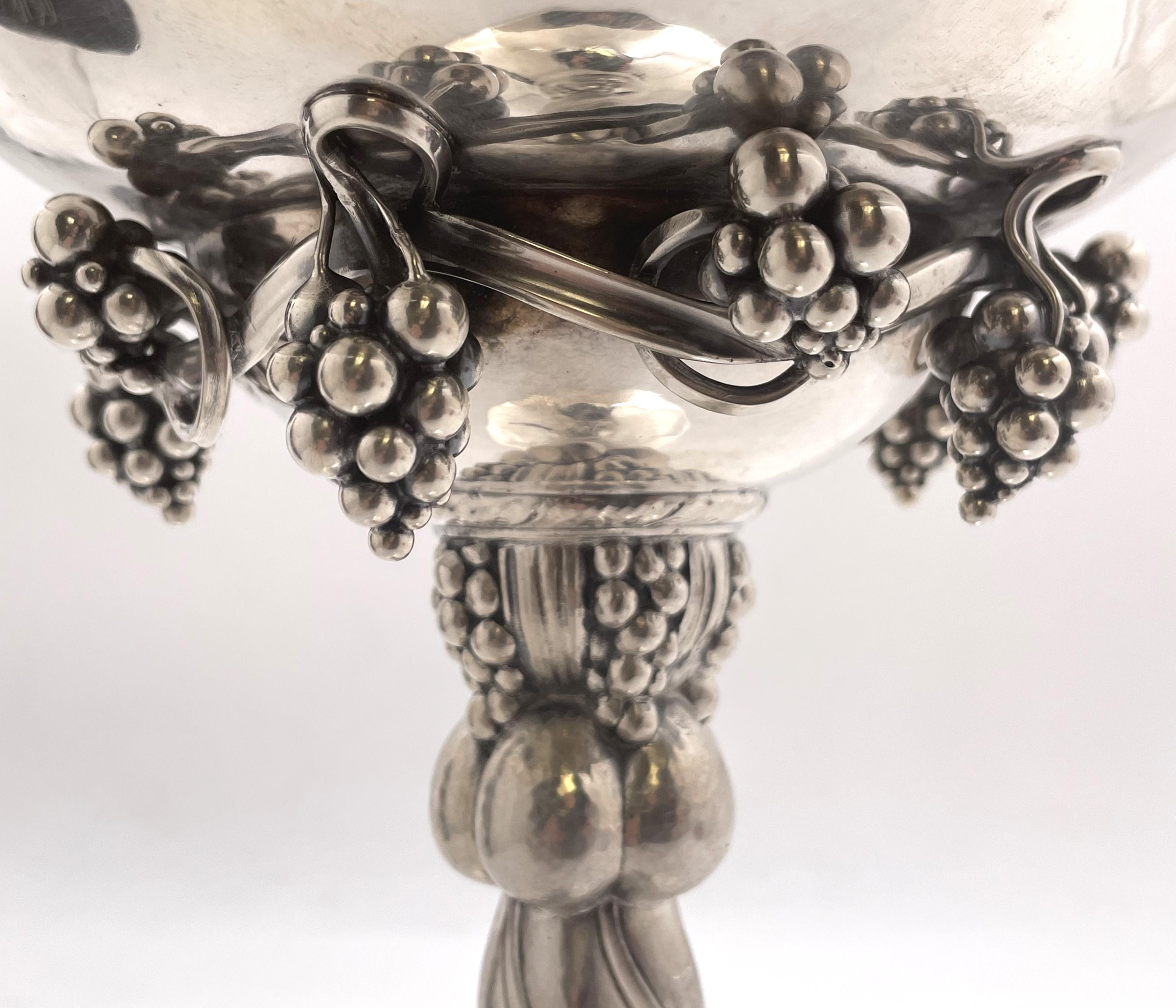 Hammered Pair Georg Jensen Sterling Silver Large Tazzas / Compotes in Grape Pattern #264A For Sale