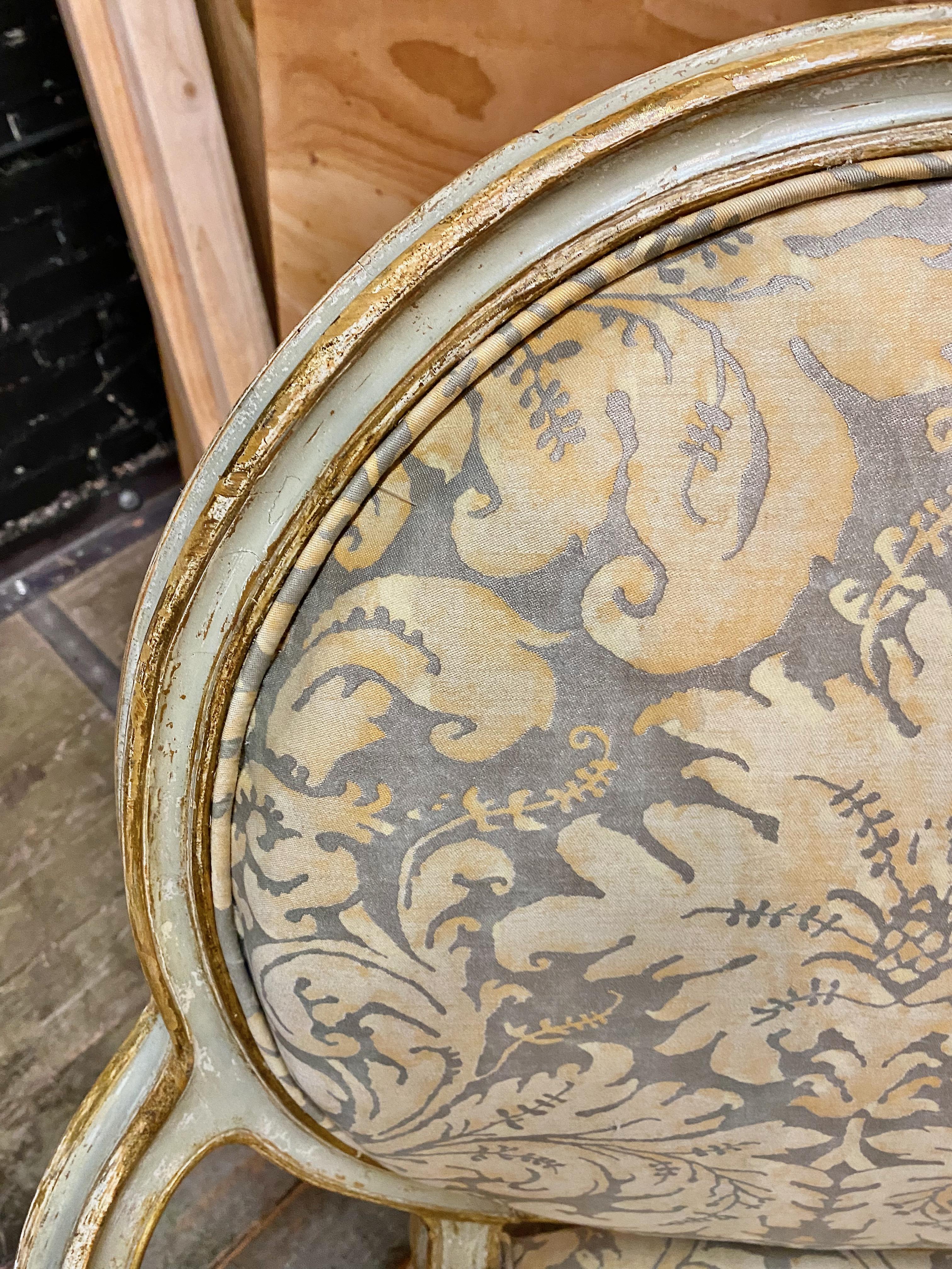 Paire de fauteuils George III, tissu d'ameublement Fortuny vintage en vente 4