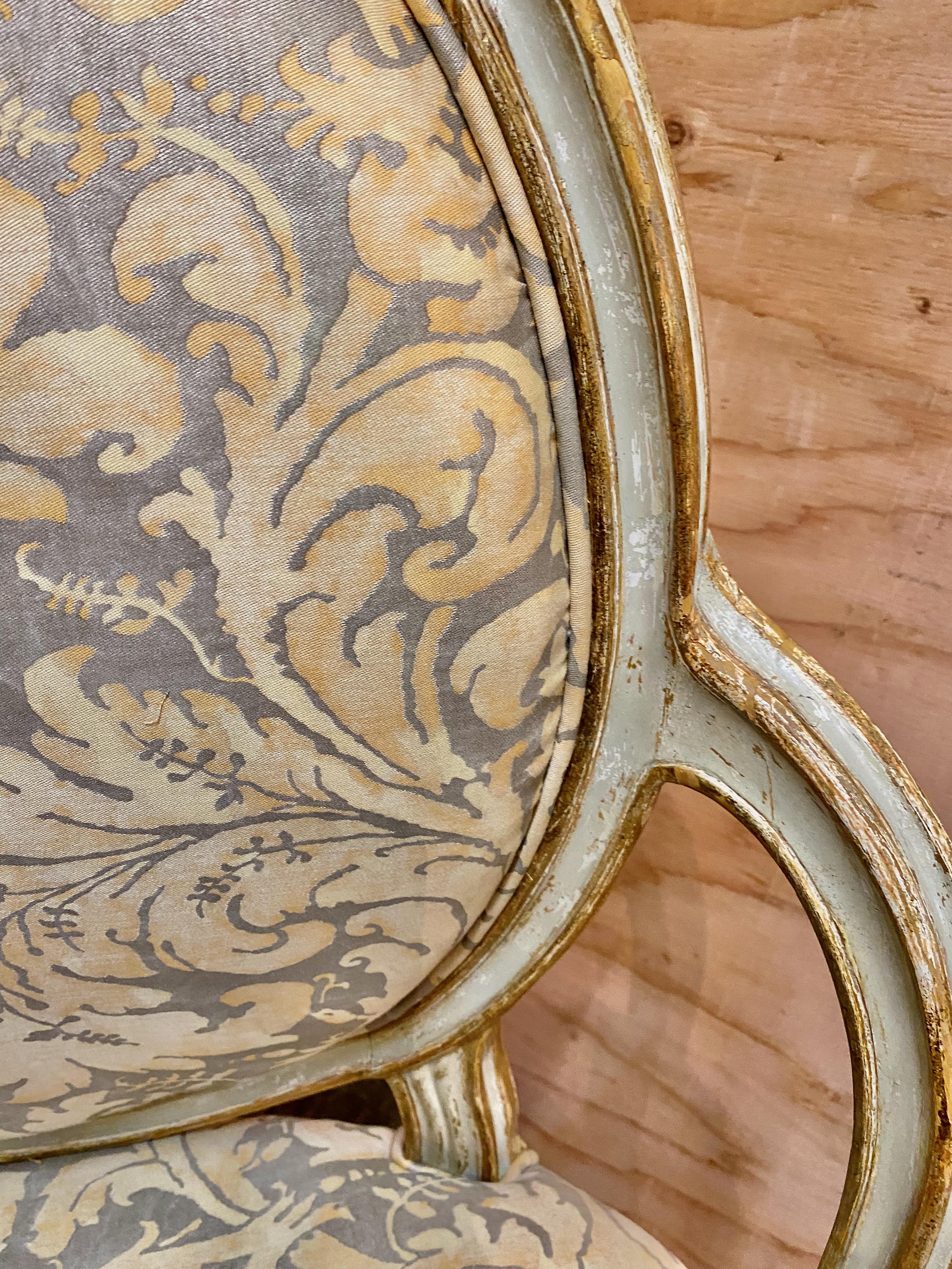 Paire de fauteuils George III, tissu d'ameublement Fortuny vintage en vente 6