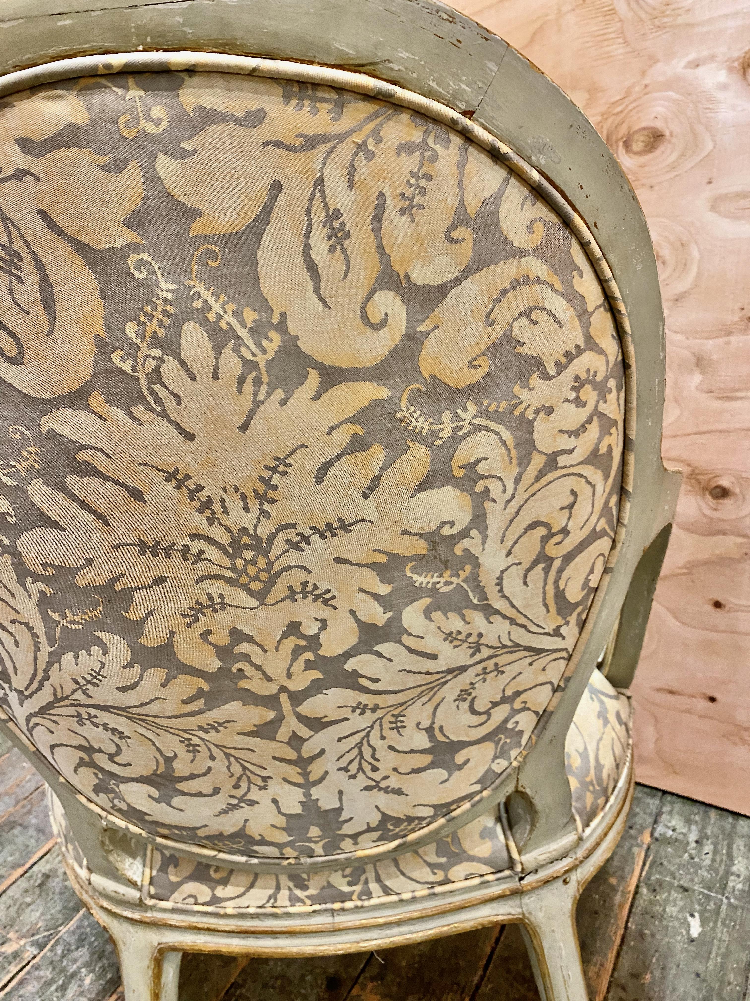 Paire de fauteuils George III, tissu d'ameublement Fortuny vintage en vente 9