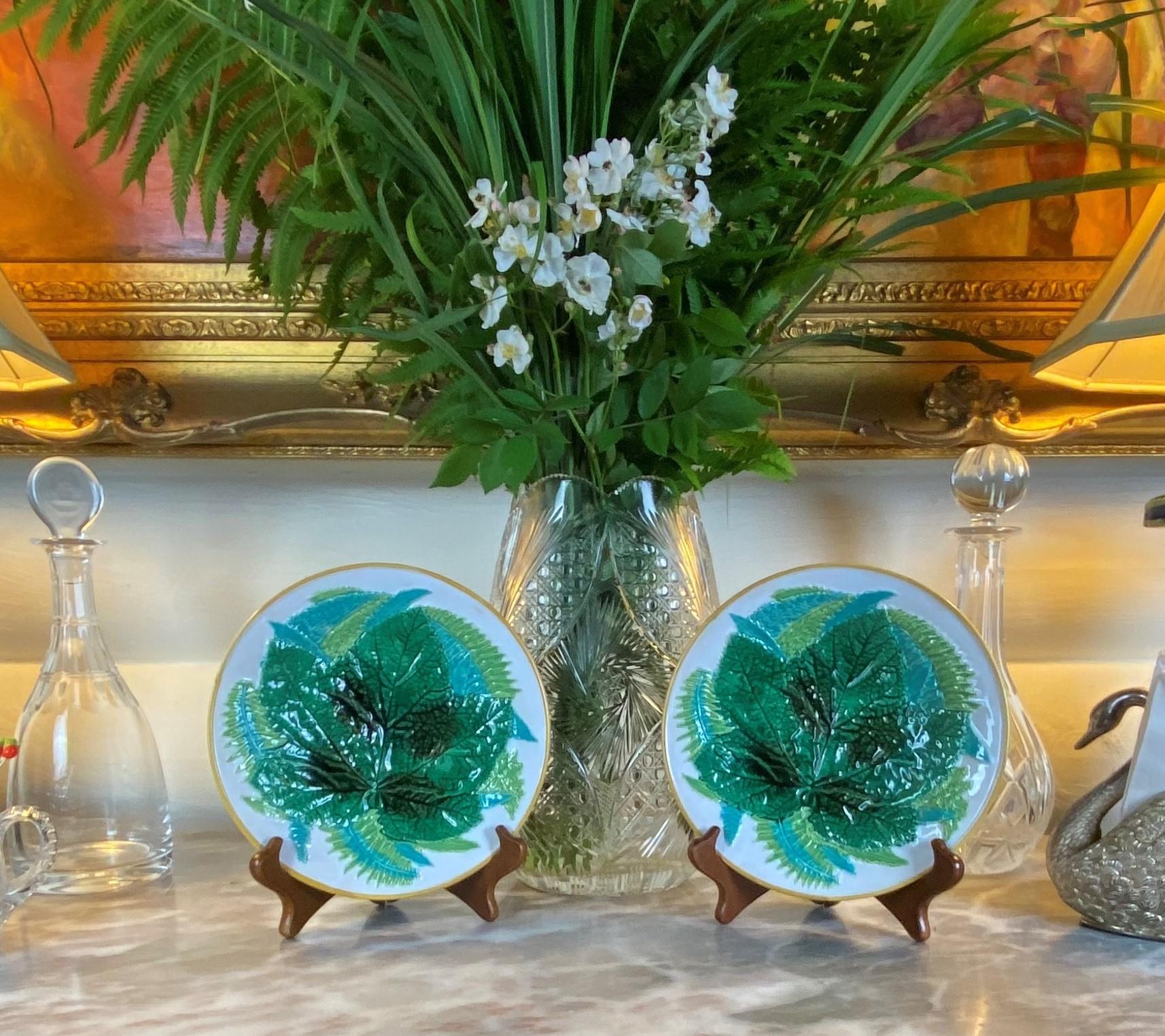 Pair of George Jones Majolica Leaf and Ferns Plates White Ground, English 1