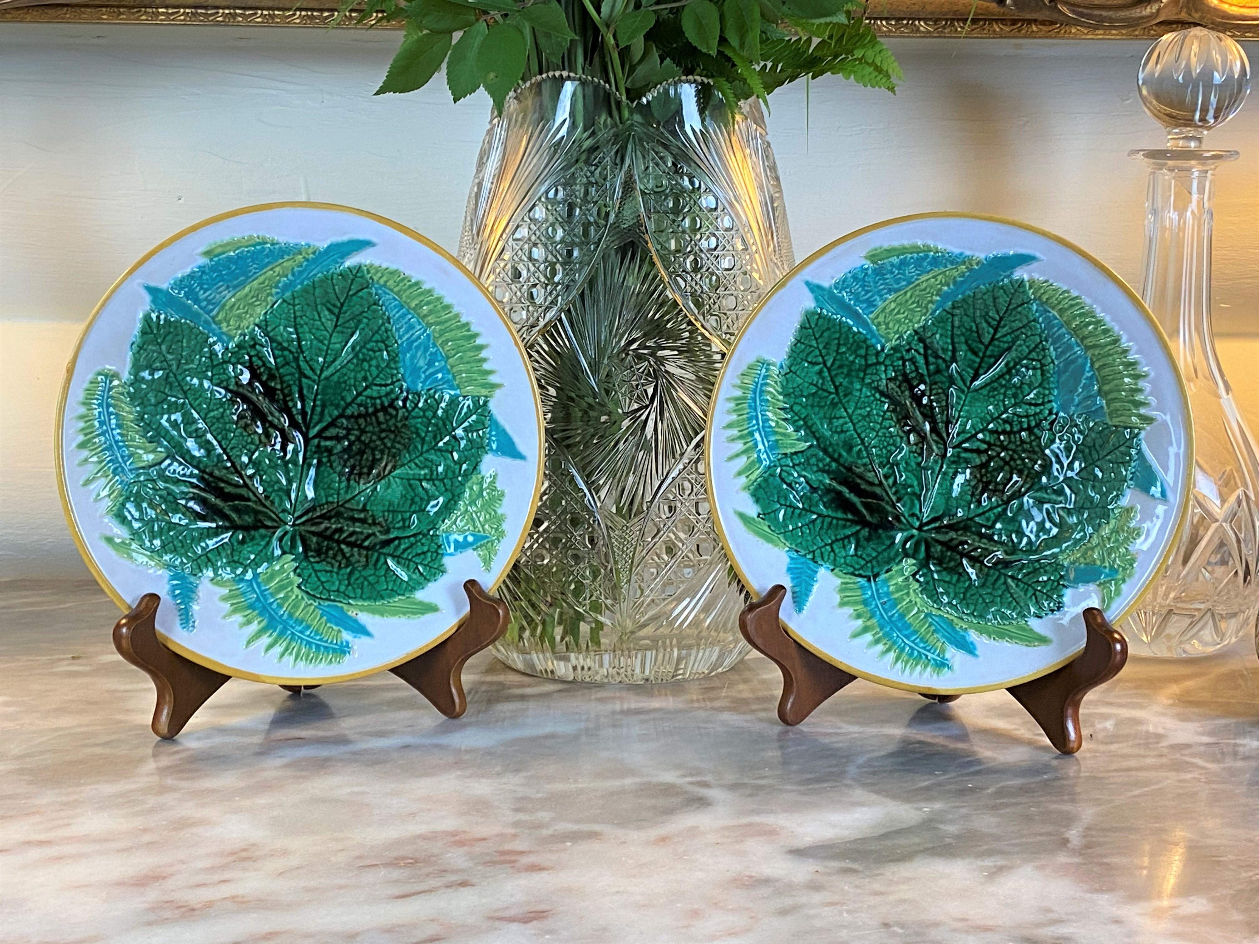 Pair of George Jones Majolica Leaf and Ferns Plates White Ground, English 2