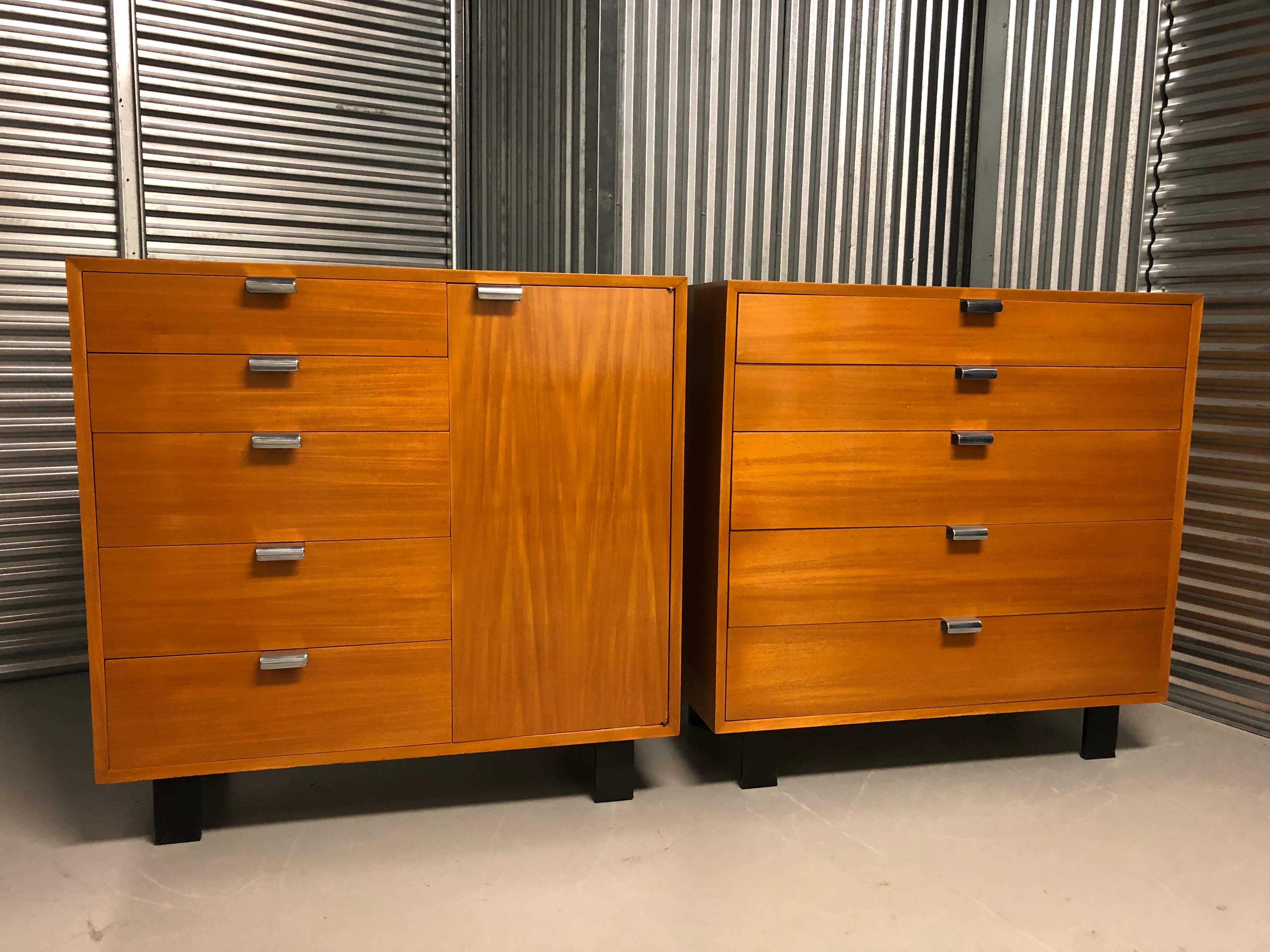Pair of George Nelson for Herman Miller Bureau /Cabinets In Good Condition For Sale In Westport, CT