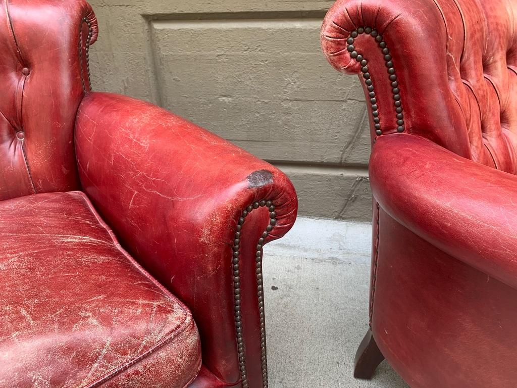 Pair of George Smith Leather Lounge Chairs For Sale 1