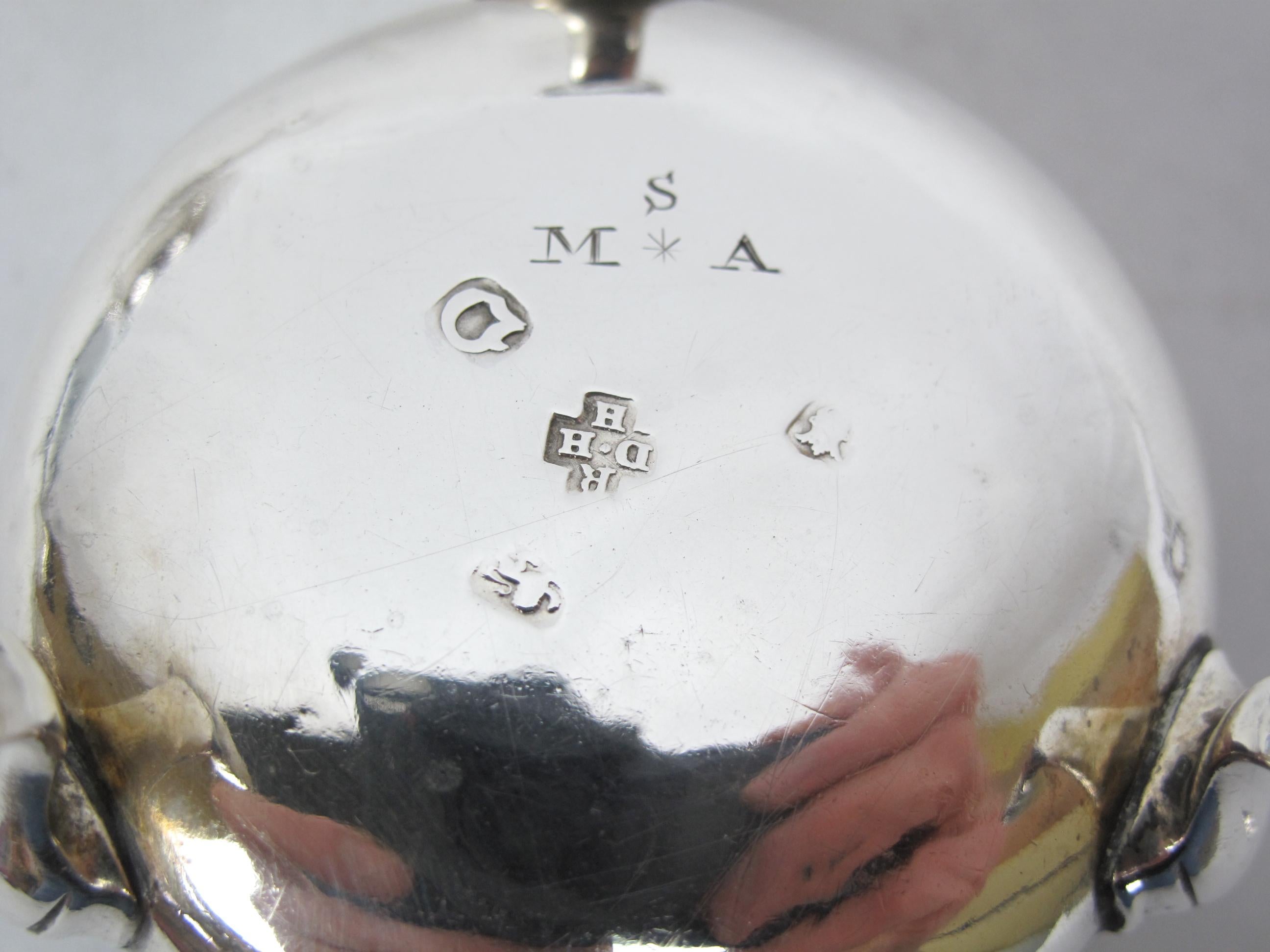 English Pair of Georgian David & Robert Hennell Sterling Silver Open Salts 1769 For Sale