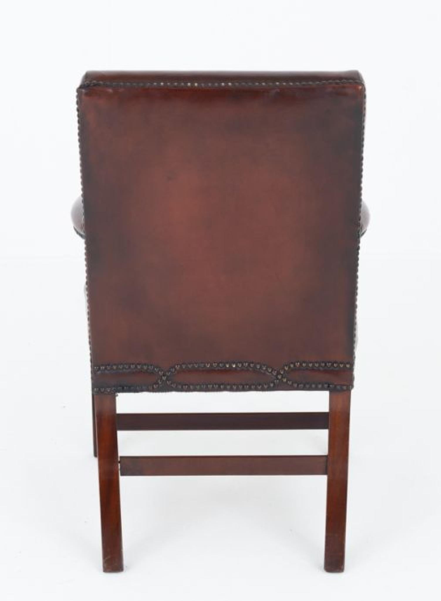 Inizio XX secolo Pair Georgian Gainsborough Arm Chairs Leather Revival in vendita
