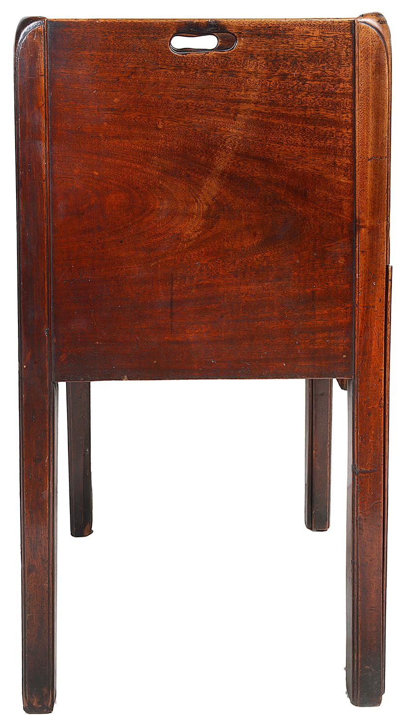 Pair of Georgian Period Mahogany Bedside Cabinets, circa 1780 In Good Condition In Brighton, Sussex