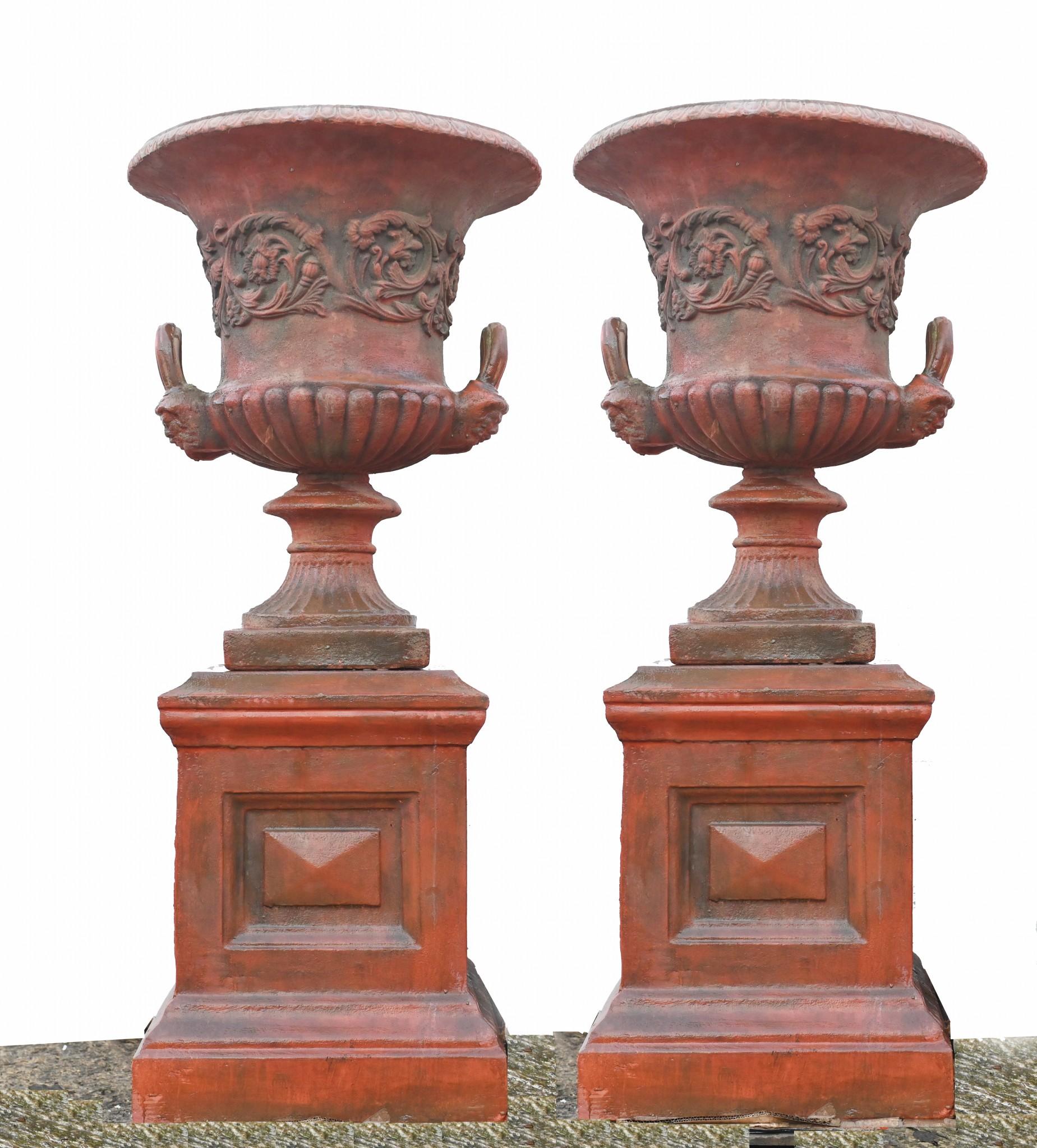 Coppia di urne in terracotta georgiane - Vaso da giardino su piedistallo Thomas Hope in vendita 11