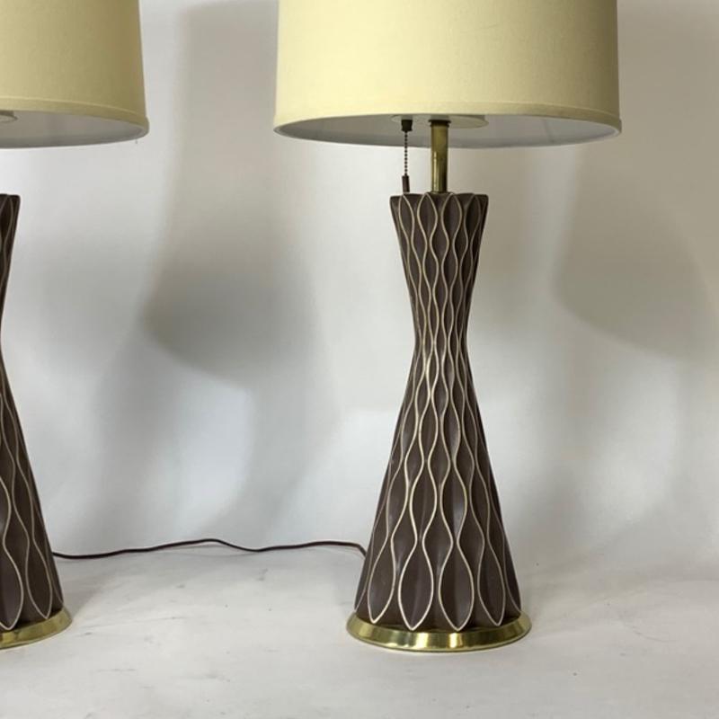 Mid-Century Modern Gerald Thurston for Lightolier Ceramic Porcelain and Brass Honeycomb Lamps, Pair