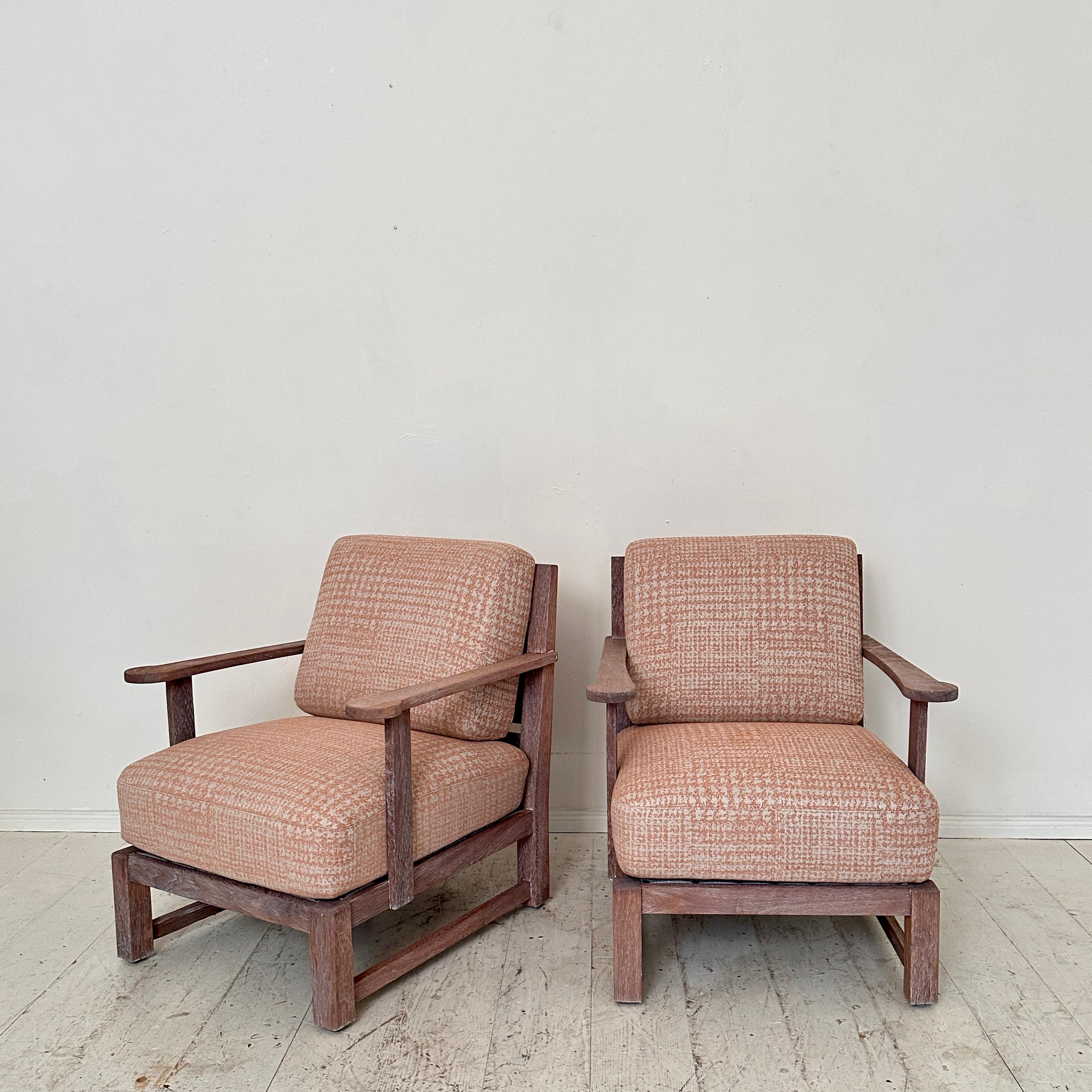 Paar deutsche Art-Déco-Sessel aus massiver Eiche und rosagrauem Stoff, 1920 im Angebot 8