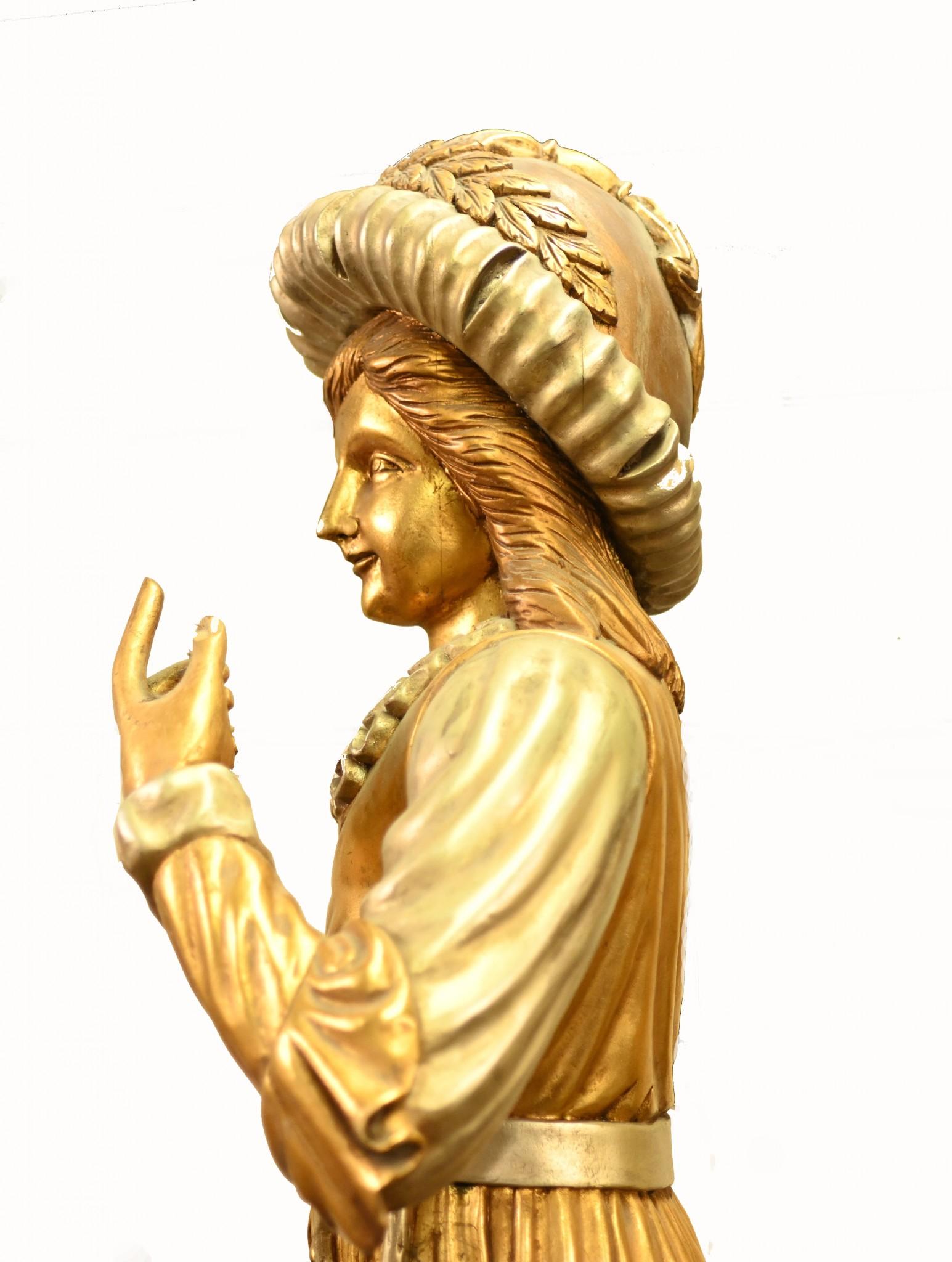 Paire de géantes statues de garçons de la Renaissance italienne, Fayre médiévale en vente 5