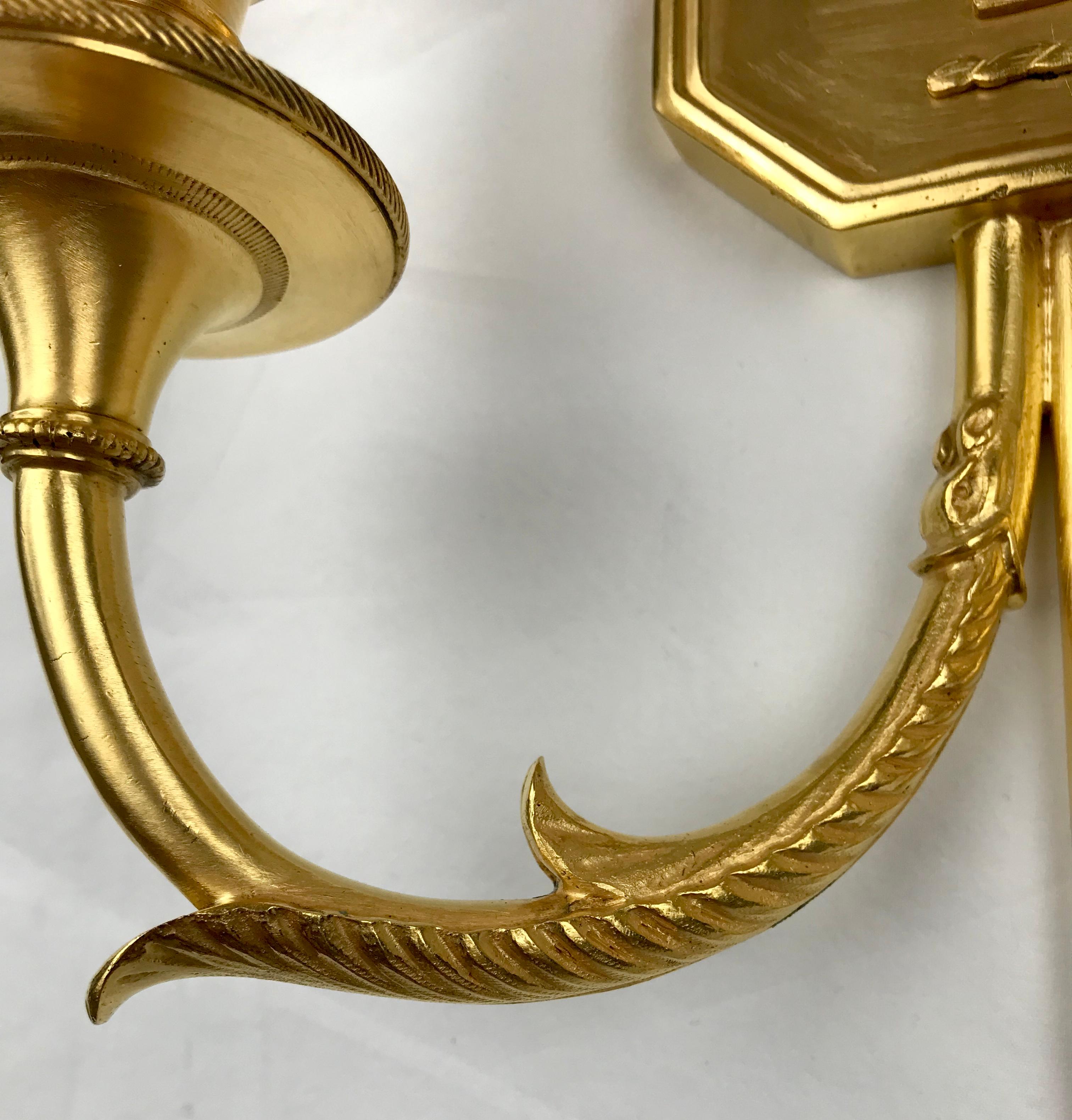 Coppia di sconsole in bronzo dorato in stile Impero di E. F. A. Caldwell in vendita 3