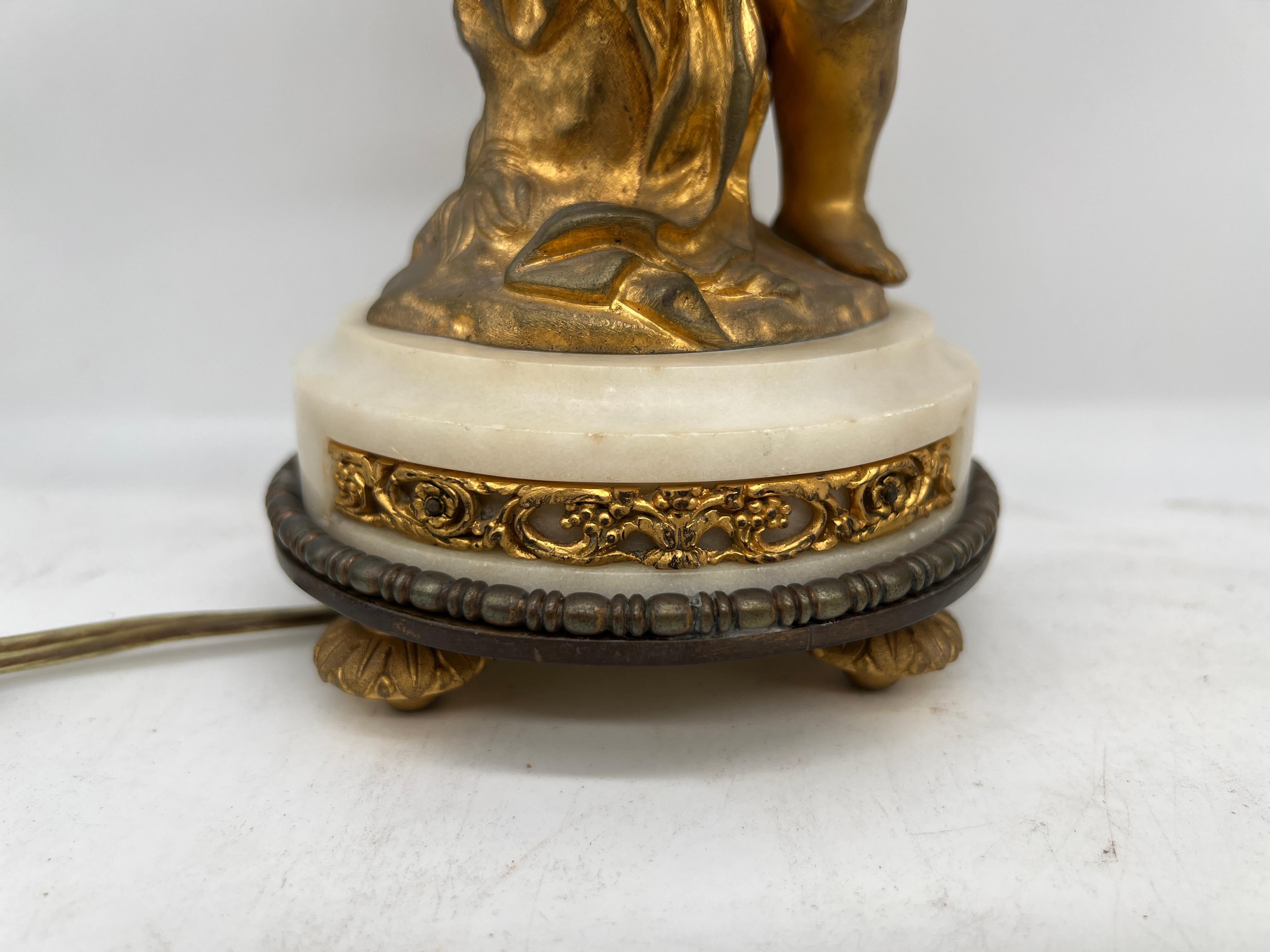 Pareja, Lámparas Candelero Putti de Bronce Dorado Estilo Luis XVI Siglo XIX en venta 3