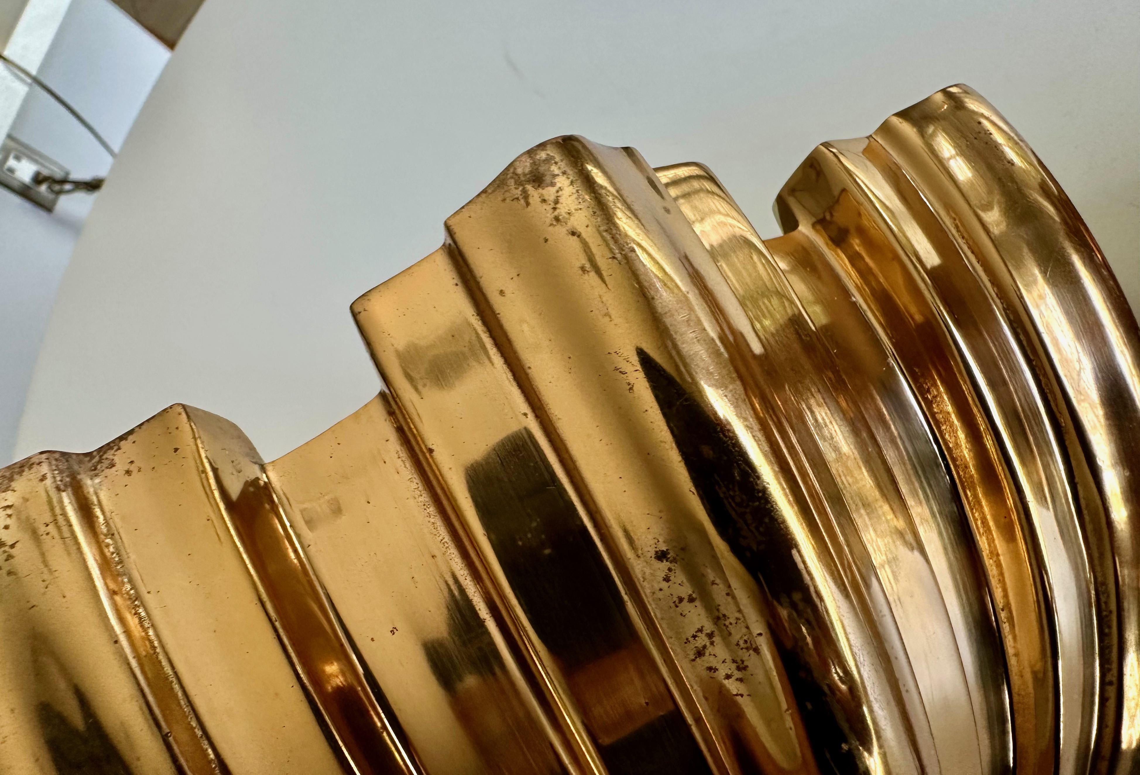 Paar Wandleuchter aus vergoldeter Bronze von Boyd's im Angebot 6
