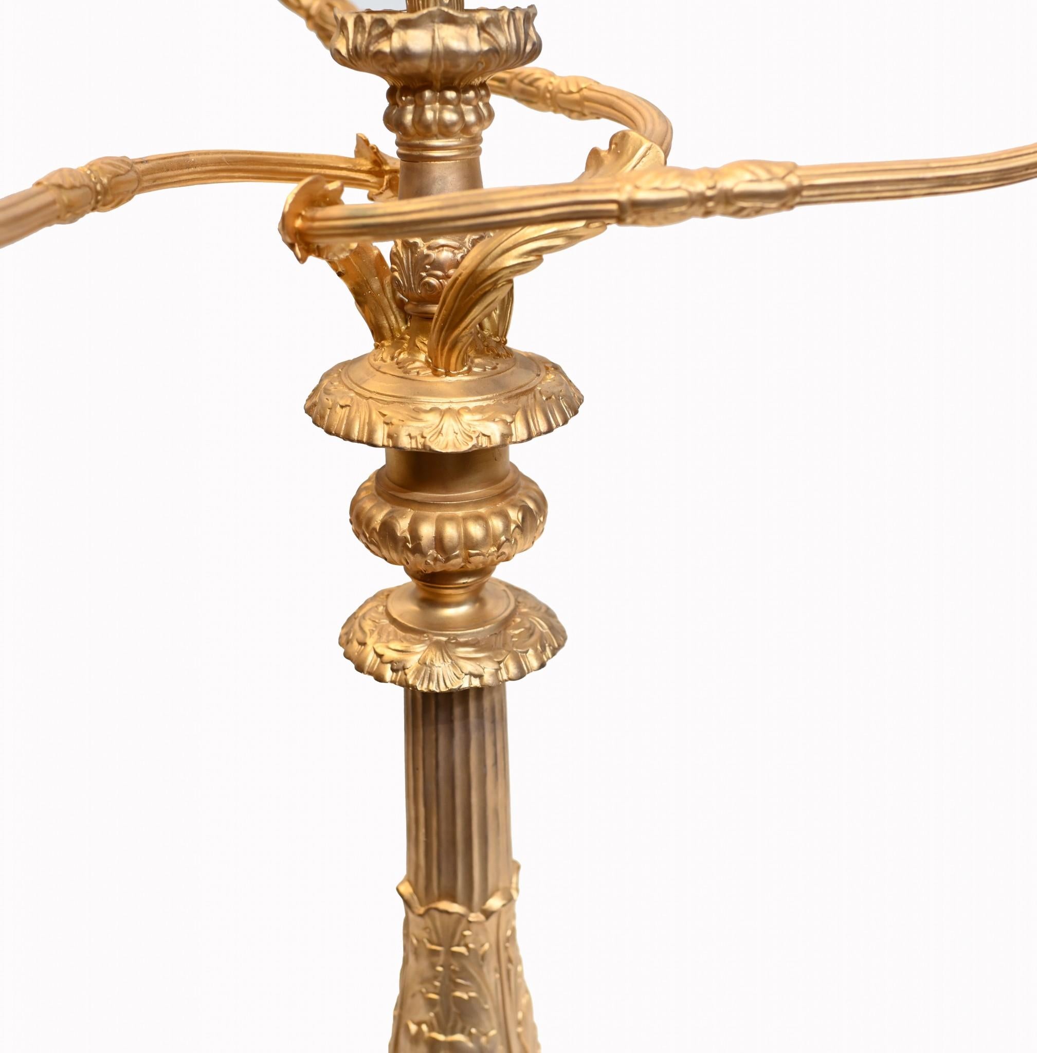 Coppia di candelabri dorati Matthew Boulton Regency Candele In condizioni buone in vendita a Potters Bar, GB