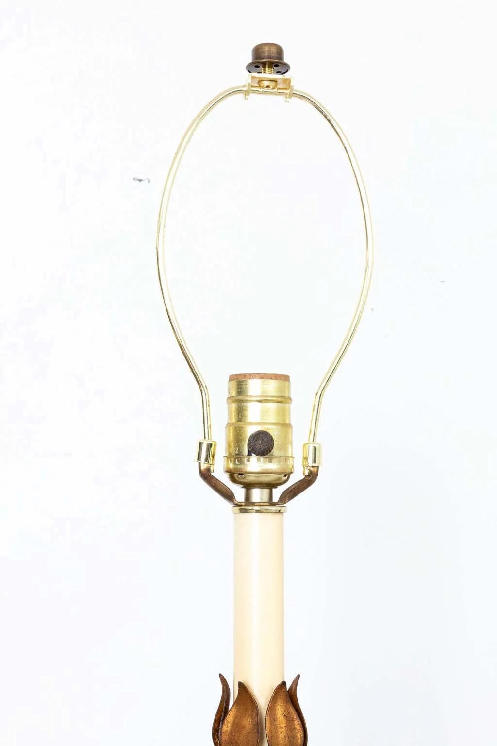 Pair Gilt Italian Palm Lamps In Good Condition For Sale In New York, NY