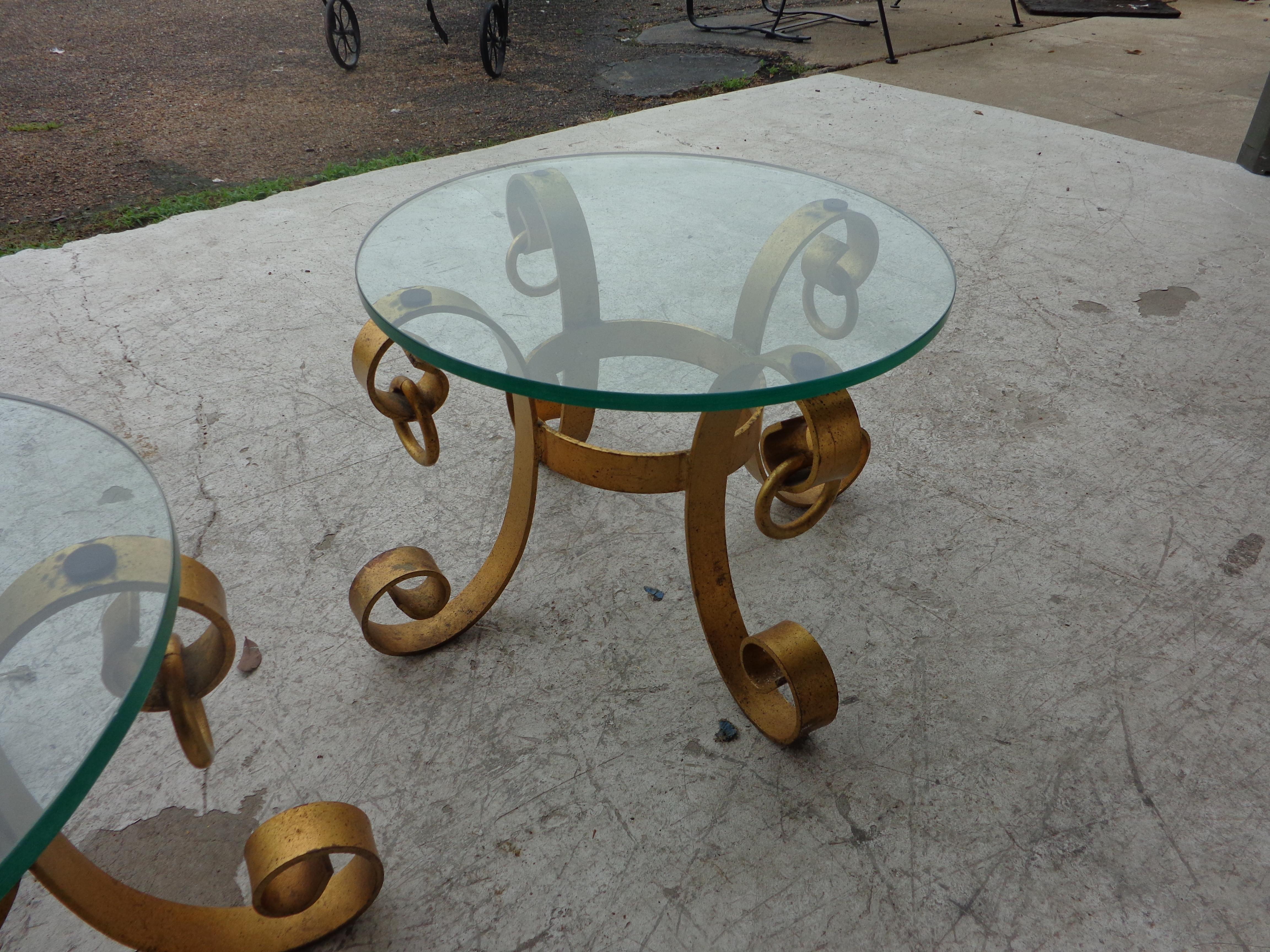 Pair of Gilt Italian Wrought Iron Side Tables In Good Condition For Sale In Pasadena, TX