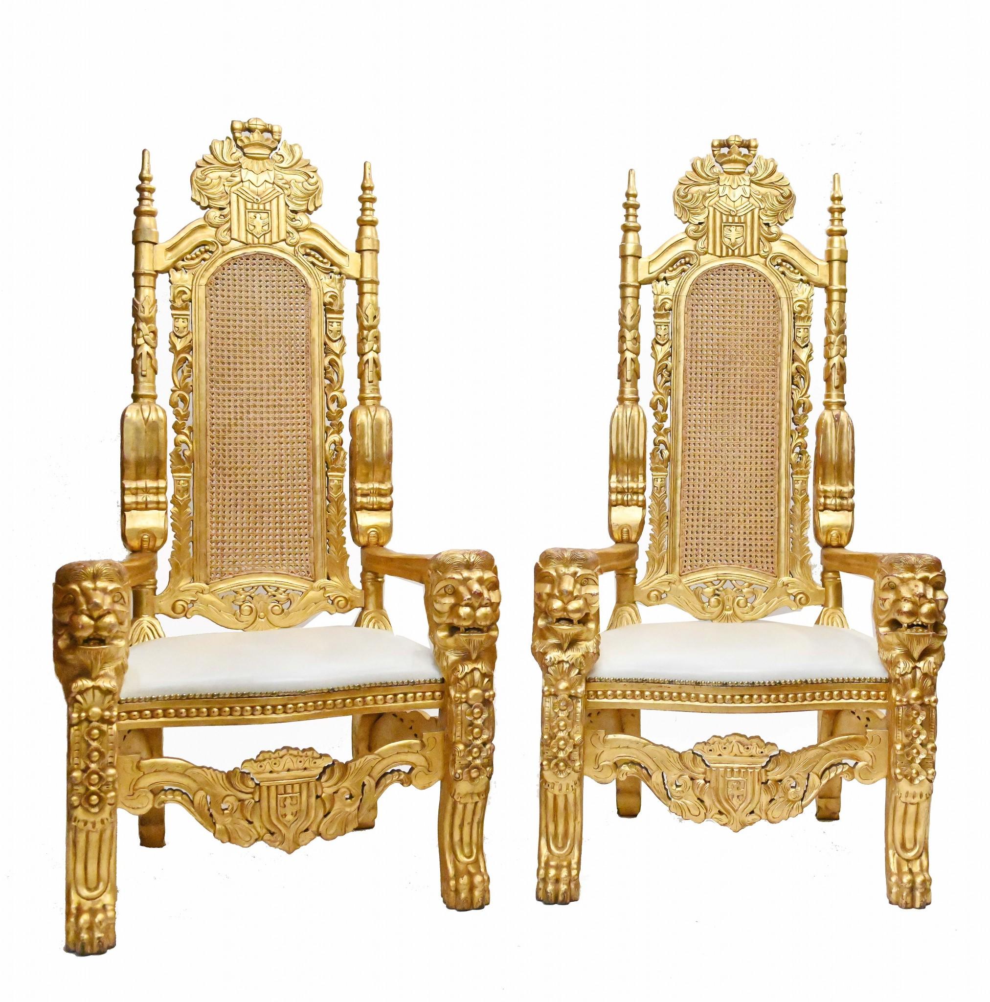 Pair Gilt Thrones Arm Chairs Hand Carved Lions Heads In Good Condition For Sale In Potters Bar, GB