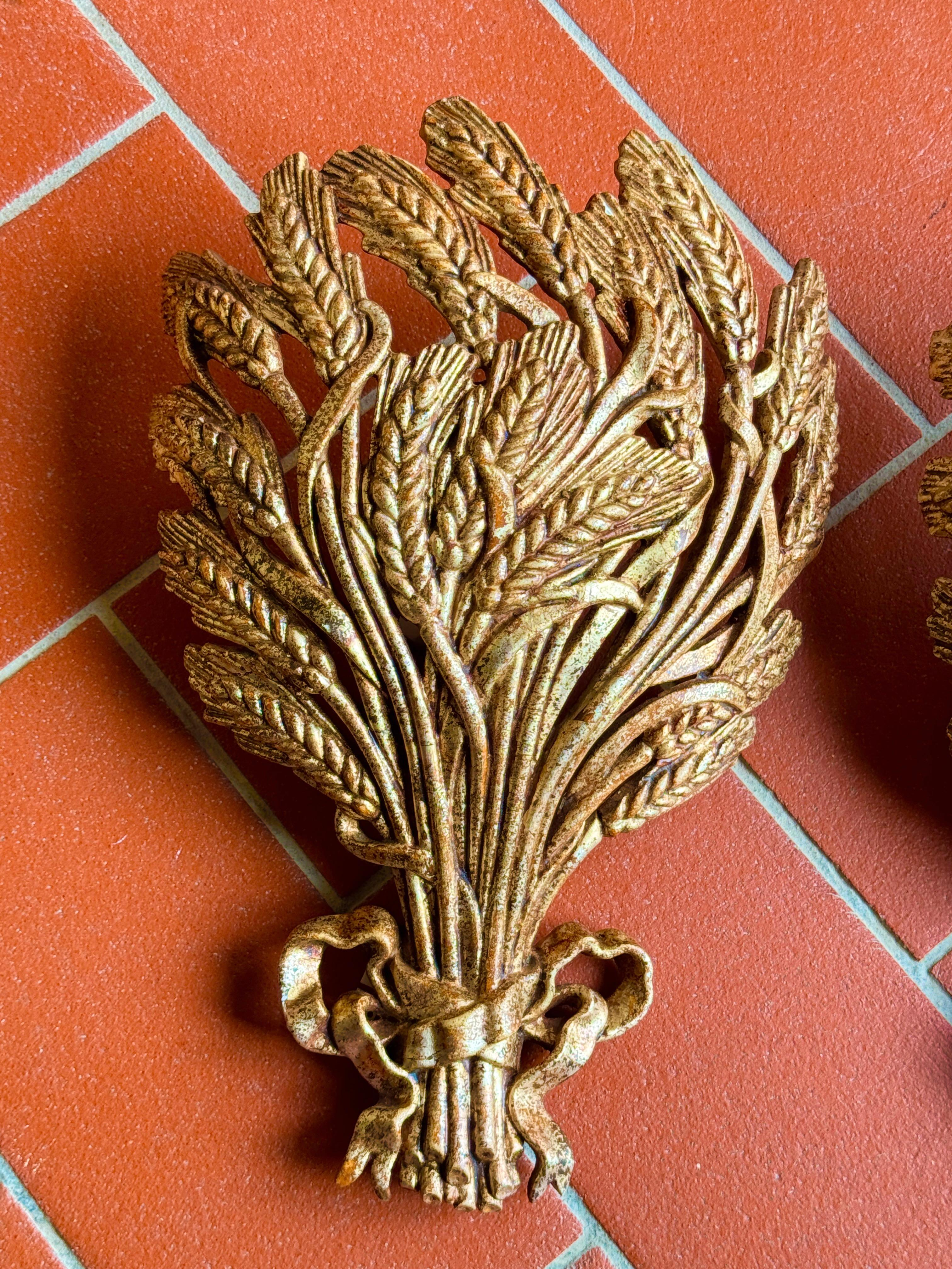 Pair Gilt Wheat Sheaf Sconces Tole Hollywood Regency Vintage Italy 1980s 7