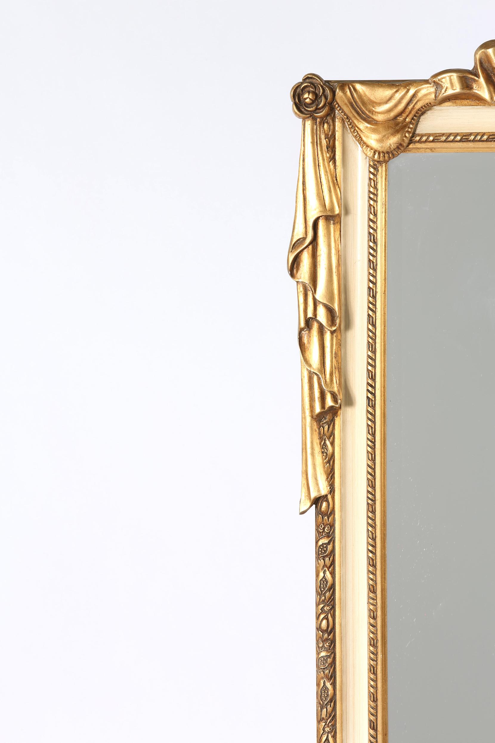 Pair Giltwood Framed Beveled Hanging wall Mirror In Good Condition In Tarry Town, NY