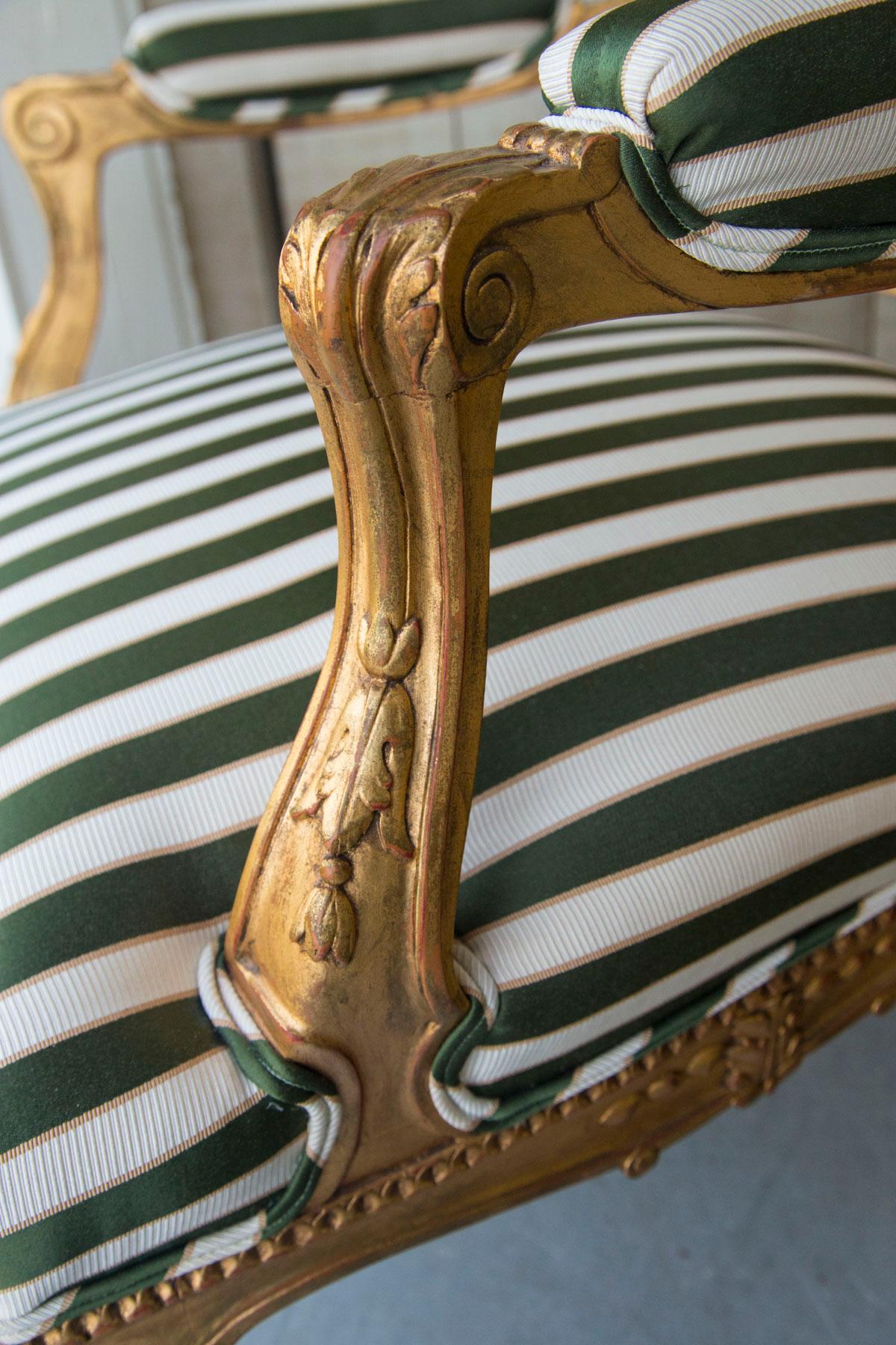 Pair of Giltwood Louis XV Style Fauteuils In Good Condition For Sale In Woodbury, CT