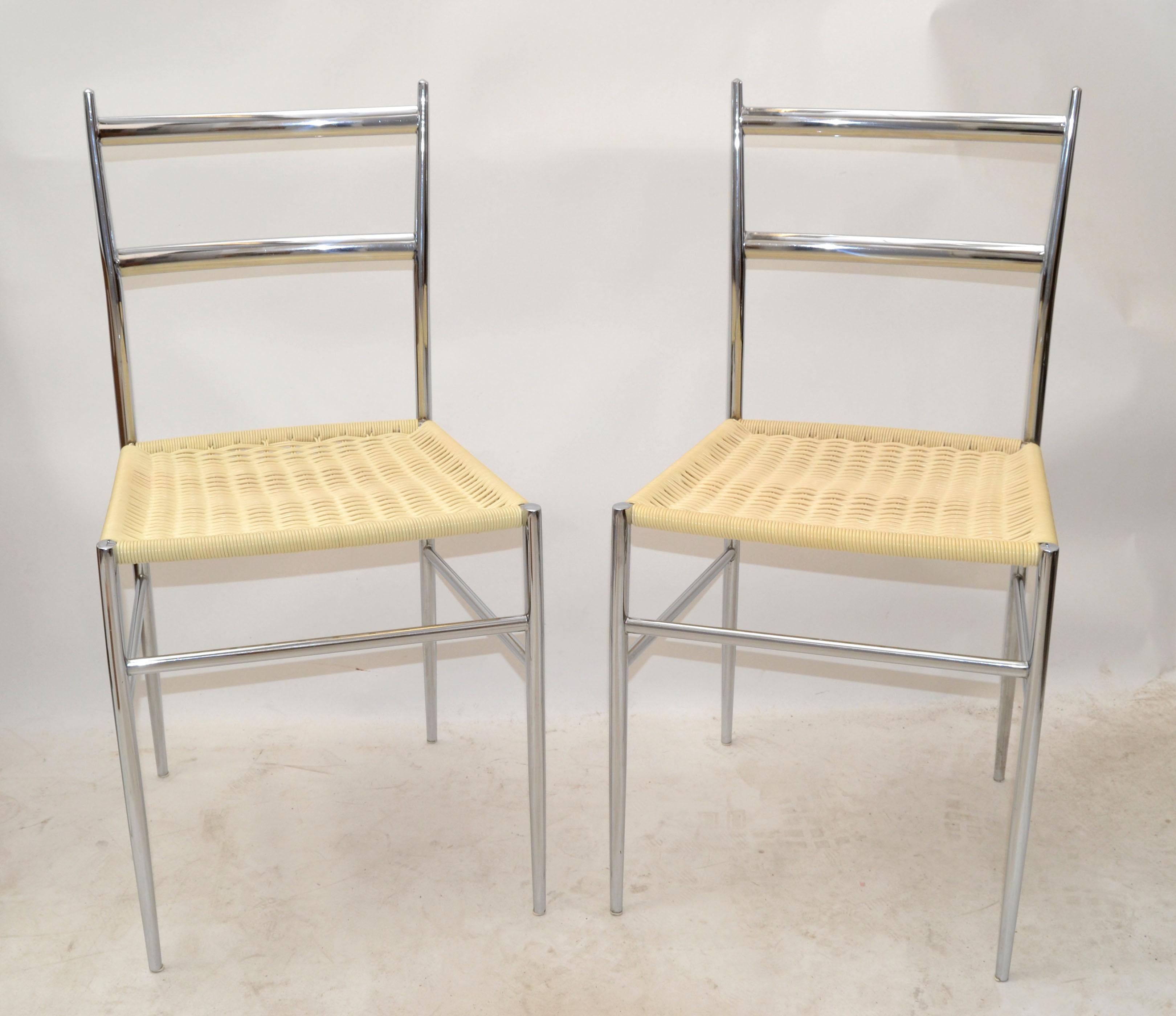 Paar Gio Ponti Superleggera-Stühle aus Chrom und handgewebtem Kunststoff, Italien, Mitte des Jahrhunderts im Angebot 3