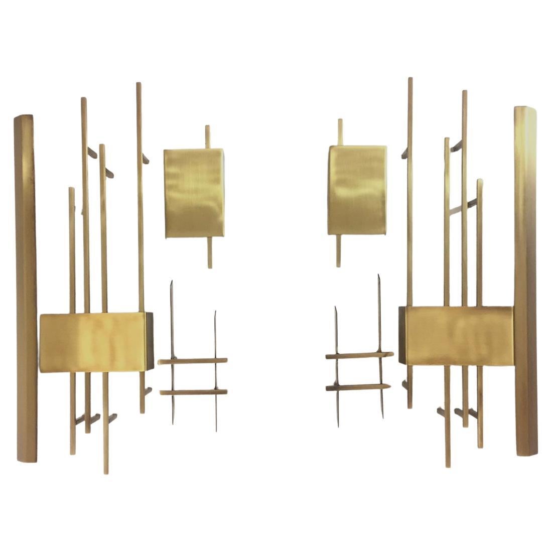 Pair Gio Ponti Mid-Century Modern Vintage Sconces Model 575 for Lumi in 1972 For Sale