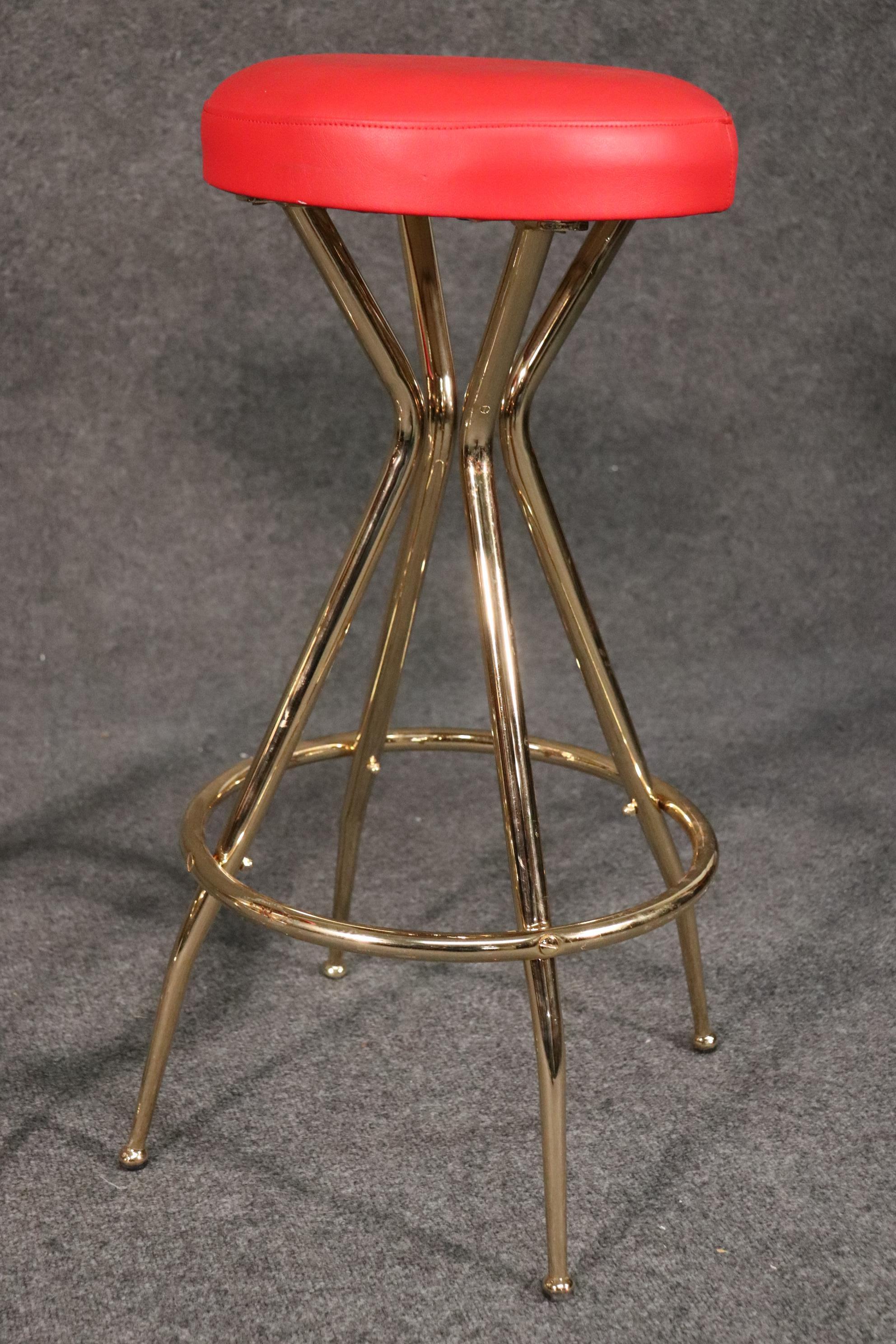 Late 20th Century Pair of Gio Ponti Style Italian Midcentury Modern Bar Counter Stools