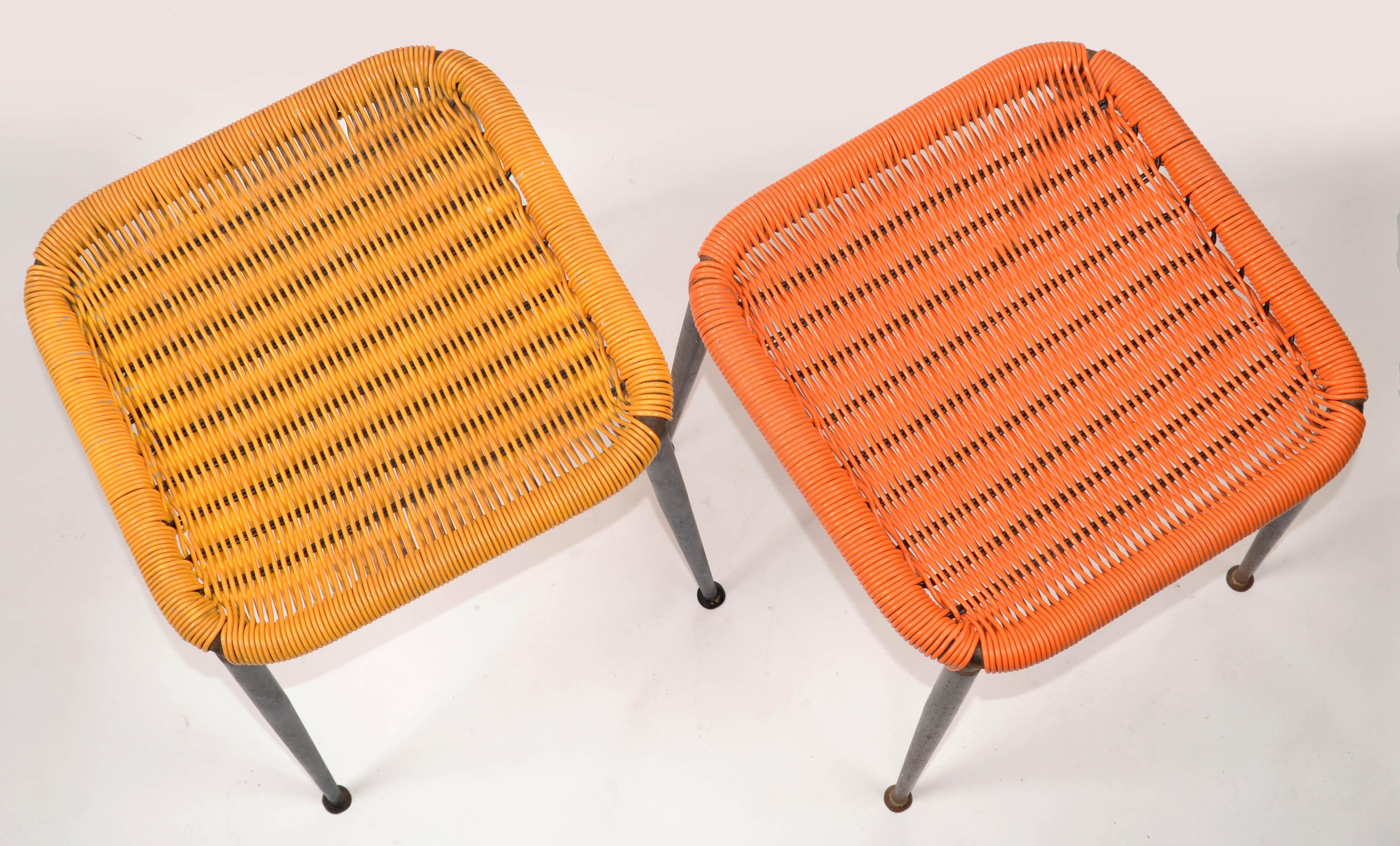 Pair Gio Ponti Style Steel & Handwoven Plastic Stools Italy Mid-Century Modern For Sale 3