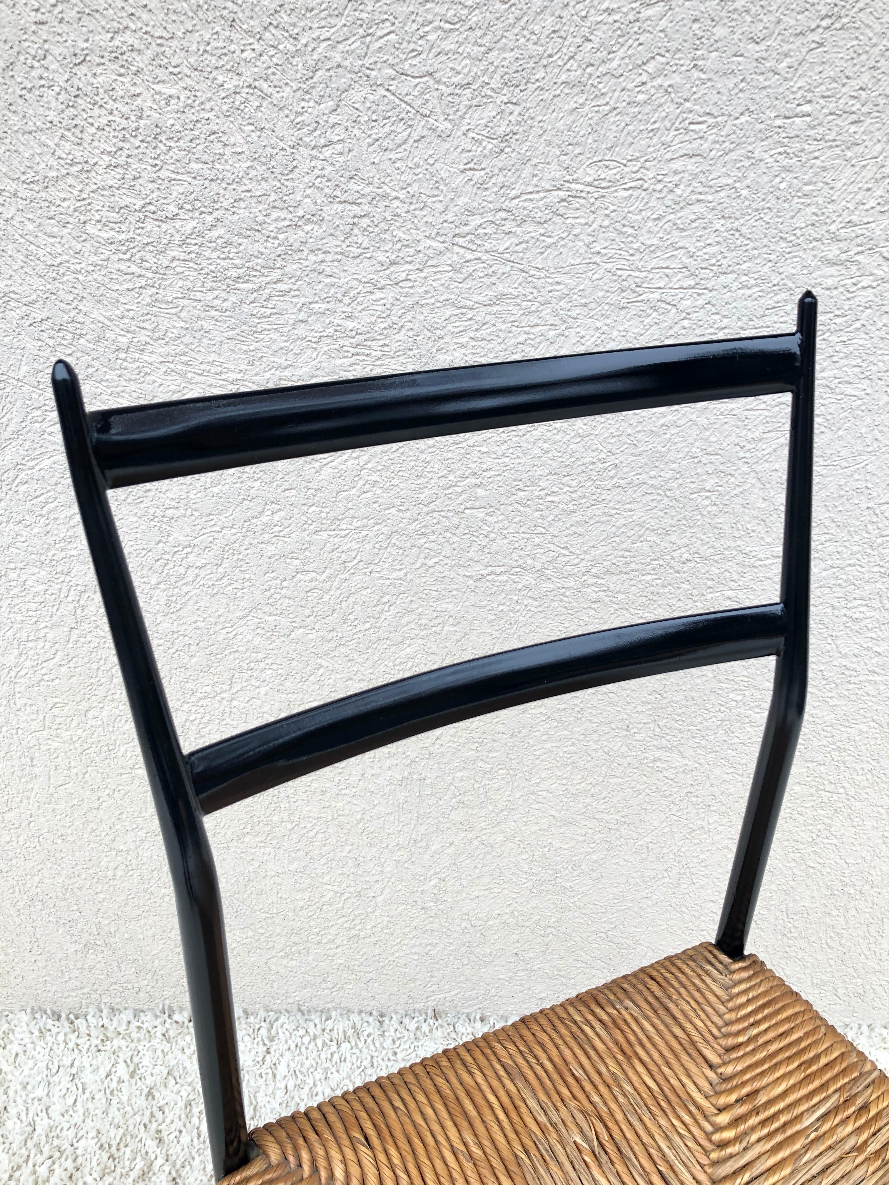 Pair of Superlegga Style Chairs, Metal Black Enameled Finish, style of Gio Ponti For Sale 6
