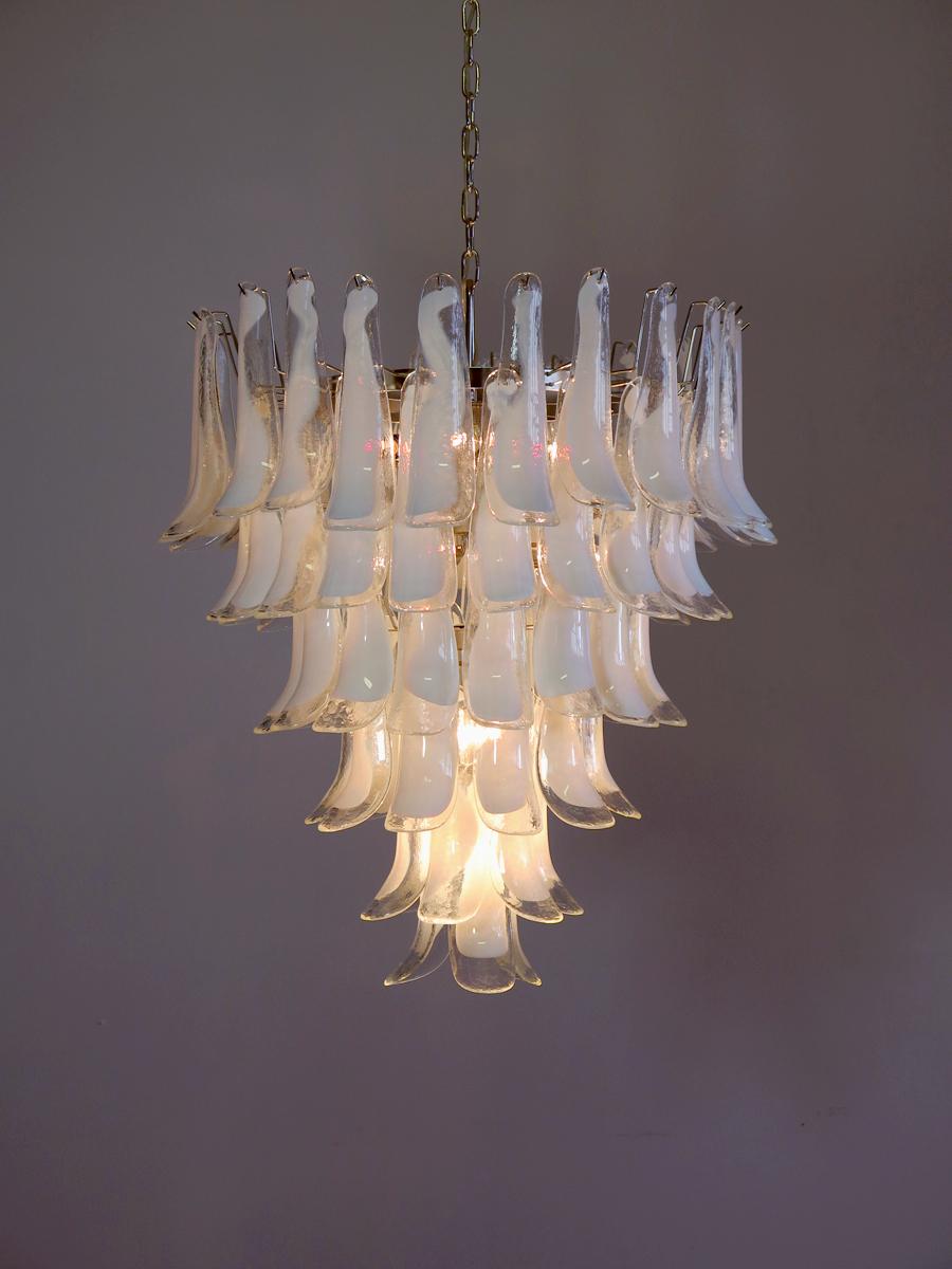 Paire de lustres à pétales de verre, Murano 14