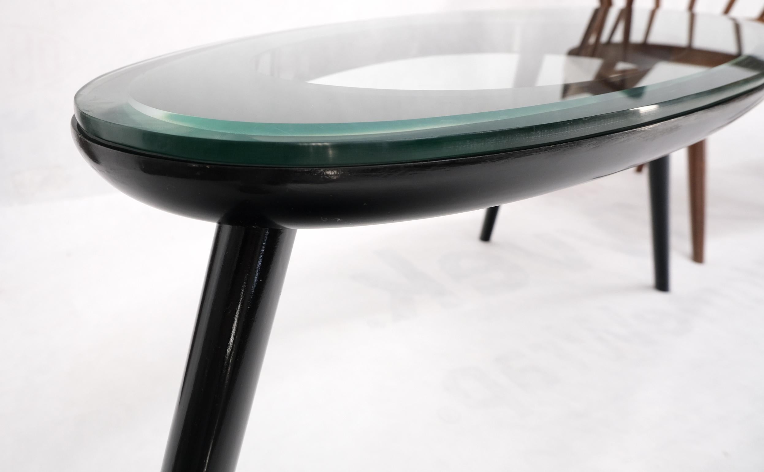 20th Century Pair Glass Top Black Lacquer Oval Pierced Shape Solid Tops End Side Tables Stand For Sale