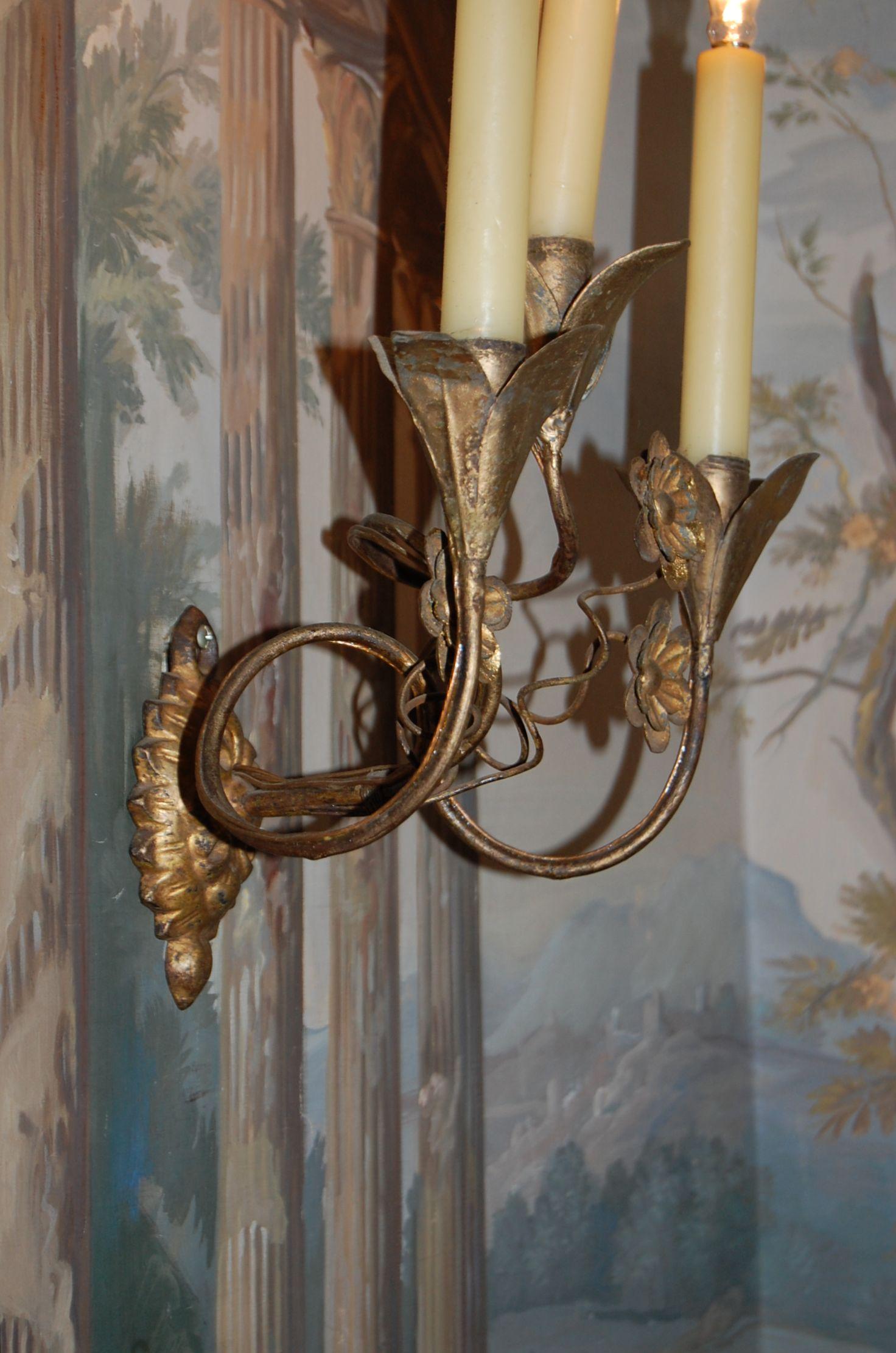 Pair of Gold Leaf Tole Three-Light Italian Wall Sconces, Early 19th Century 4