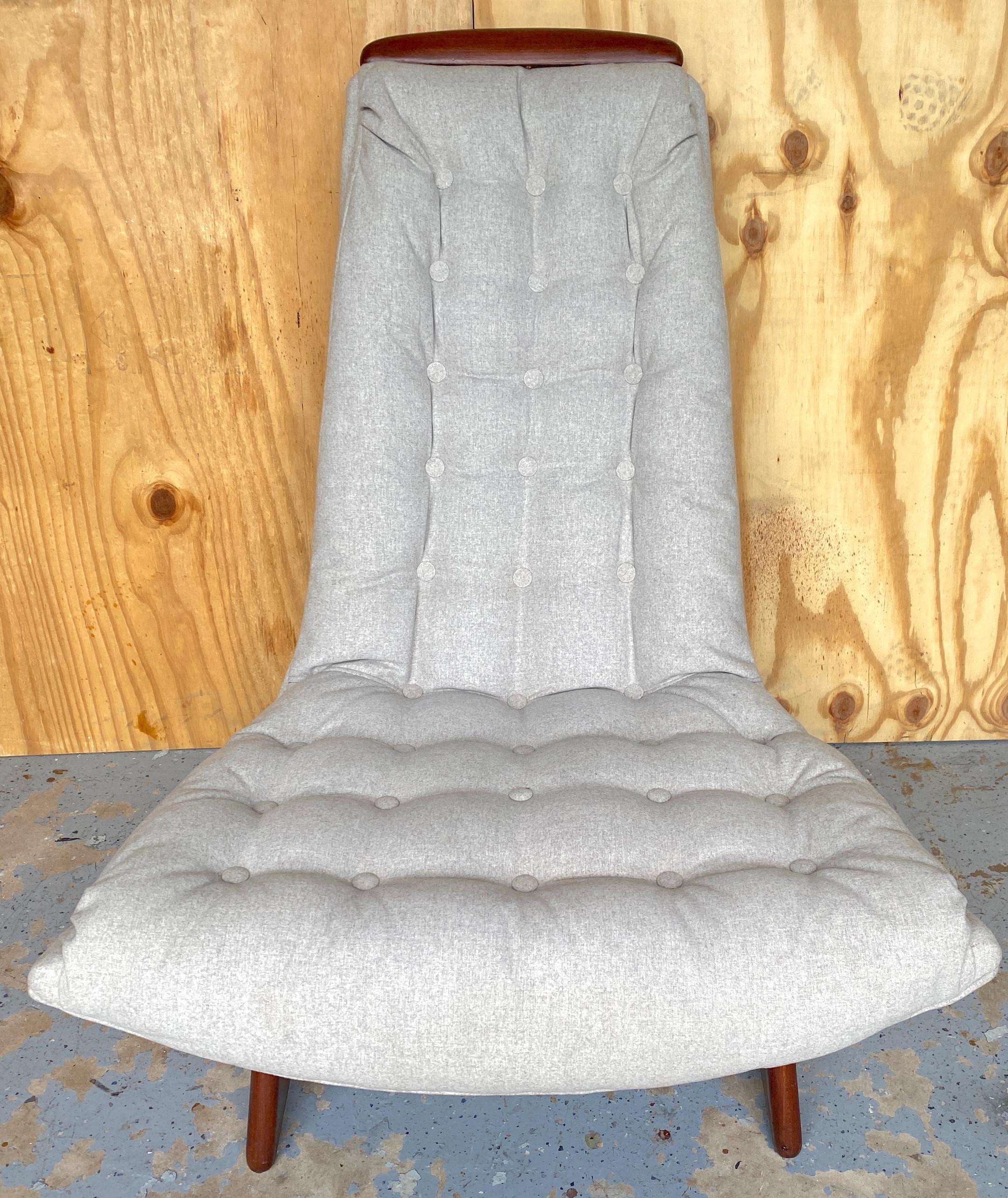Pair Gondola Club/ Lounge Chairs, Attrib. Adrian Pearsall for Craft Associates For Sale 3