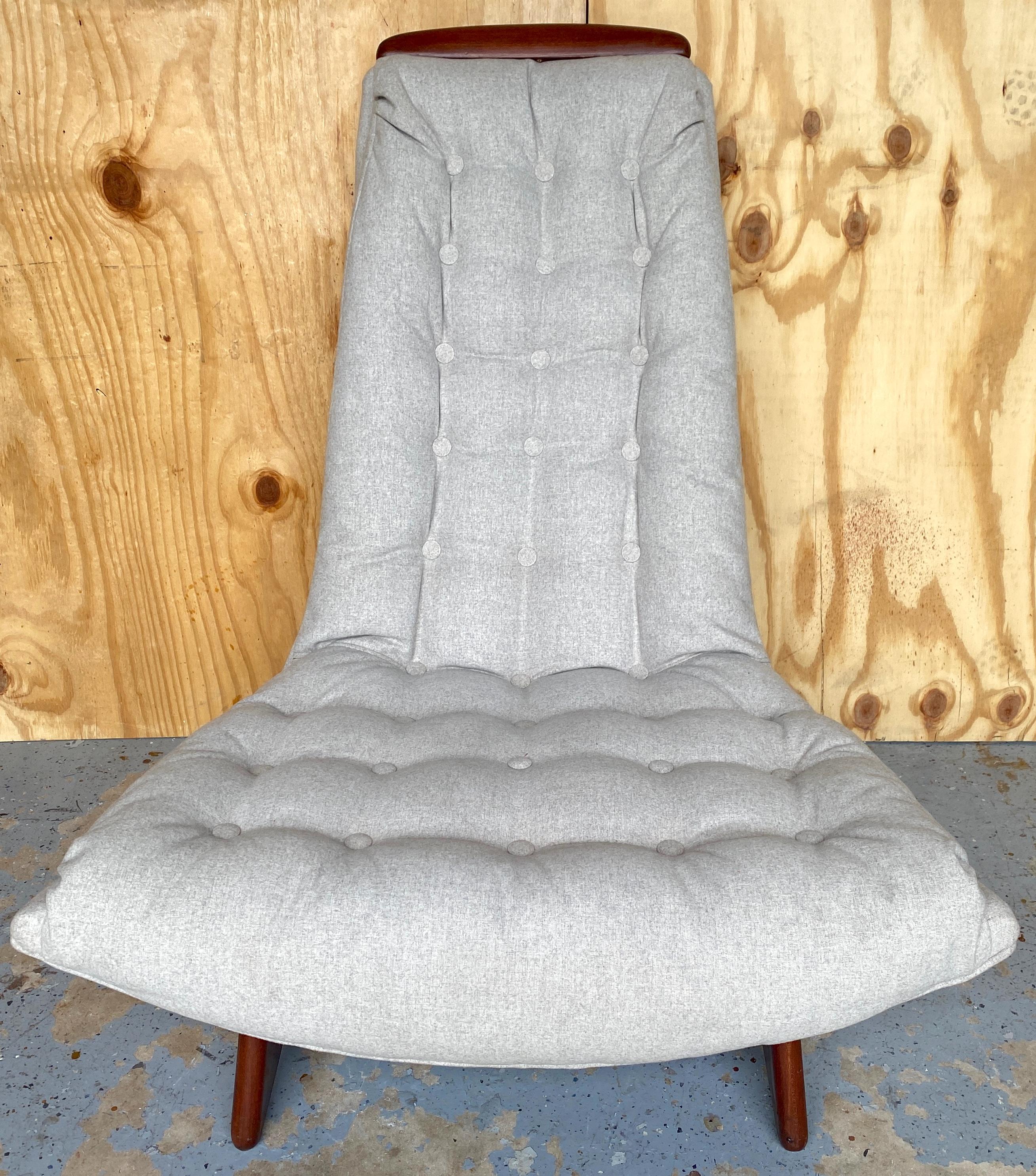 Pair Gondola Club/ Lounge Chairs, Attrib. Adrian Pearsall for Craft Associates For Sale 8