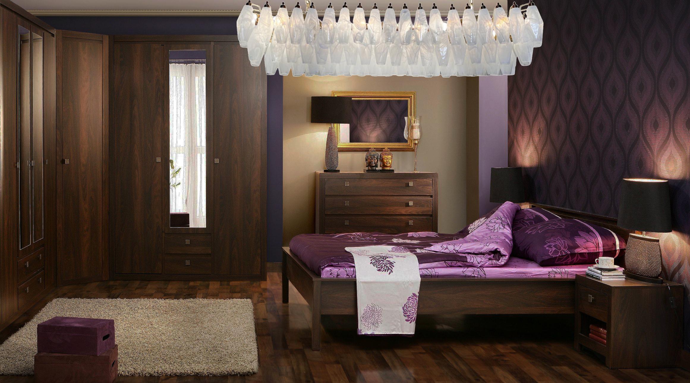 Pair Gorgeous Murano Poliedri Chandeliers In Good Condition For Sale In Budapest, HU