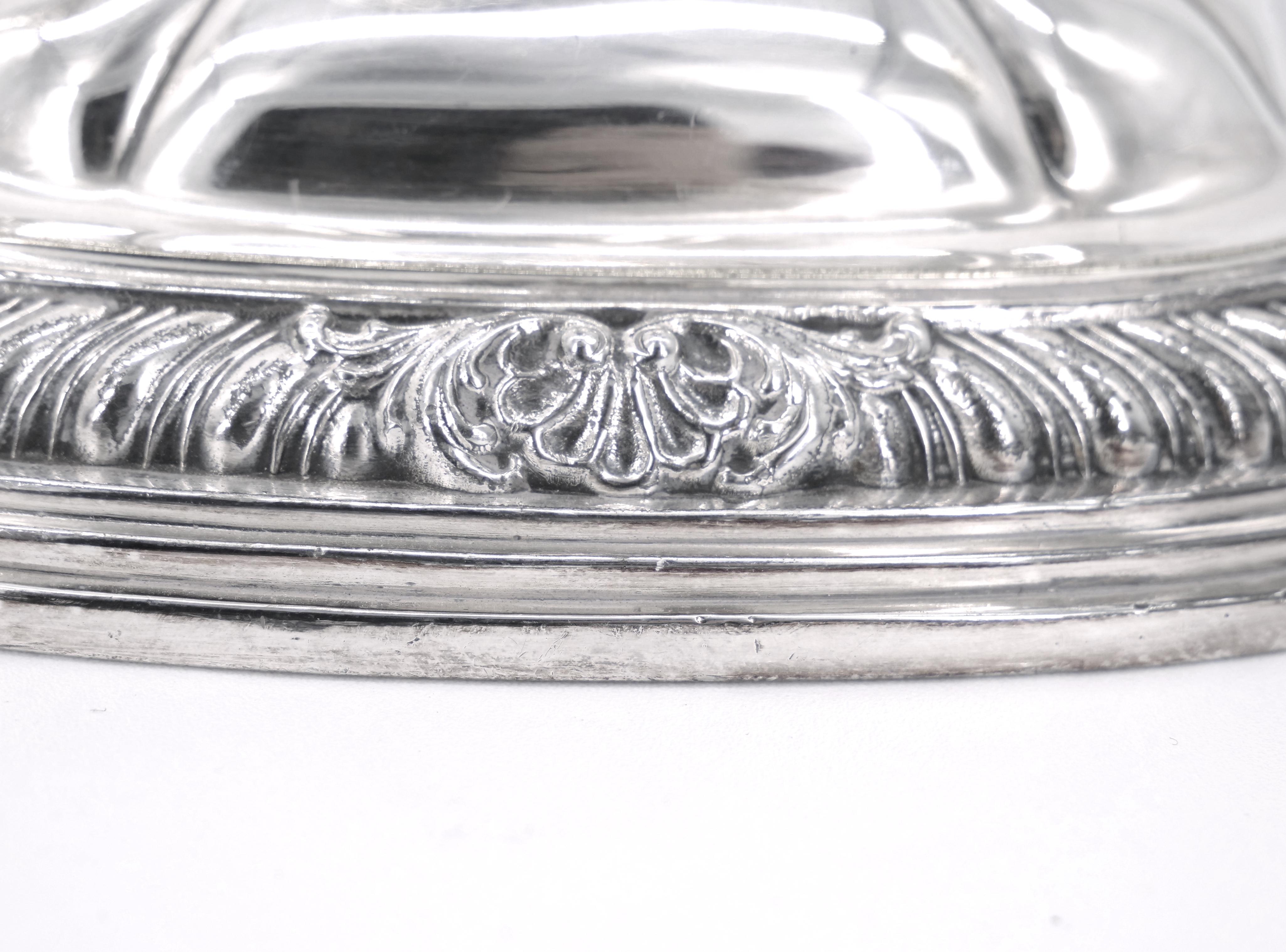 Paar Gorham-Kerzenständer aus Silberblech im englischen Regency-Stil im Angebot 1