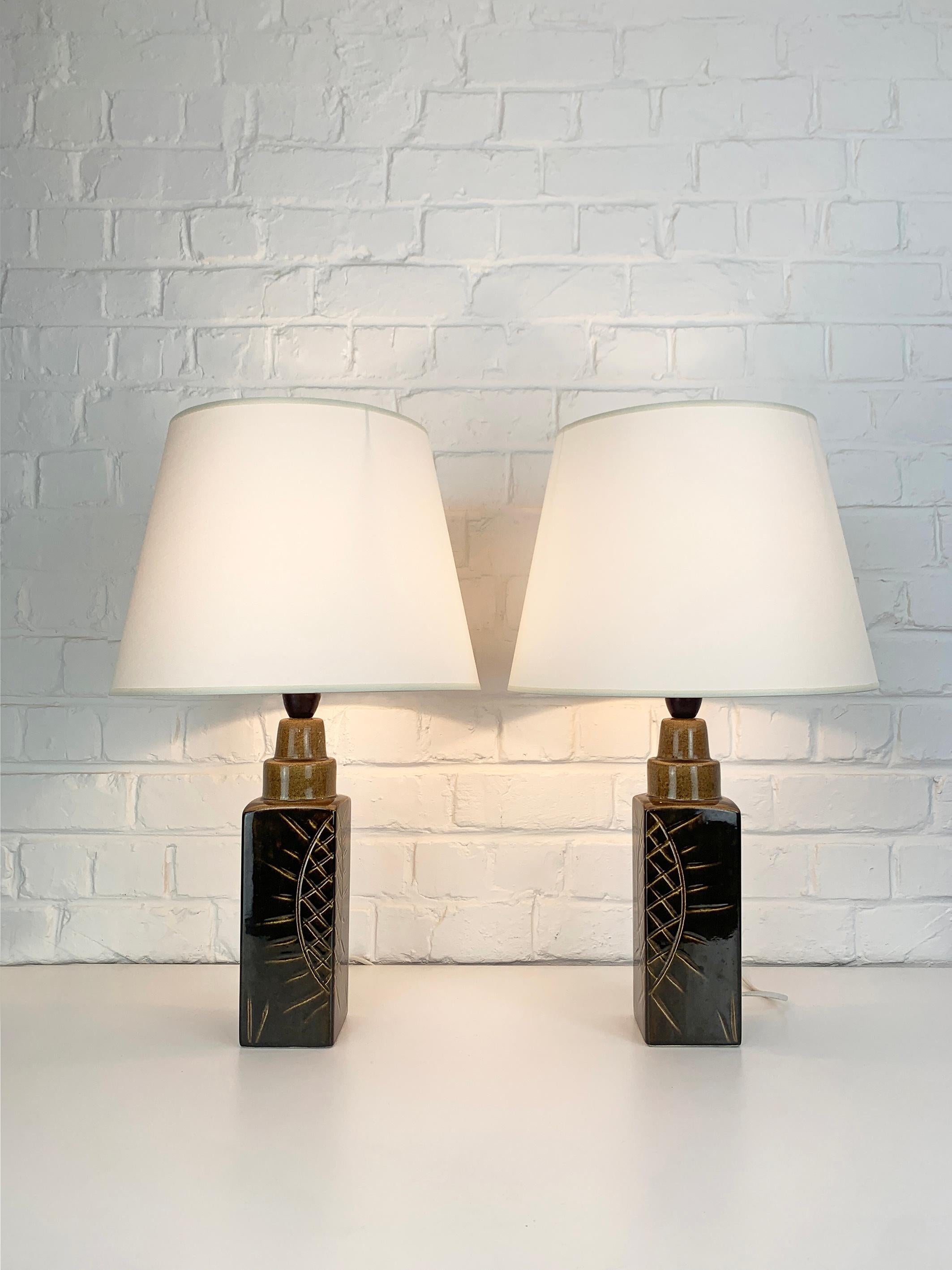 Scandinavian Modern Pair graphic Danish Søholm Stentøj Stoneware lamps Denmark Mid-Century